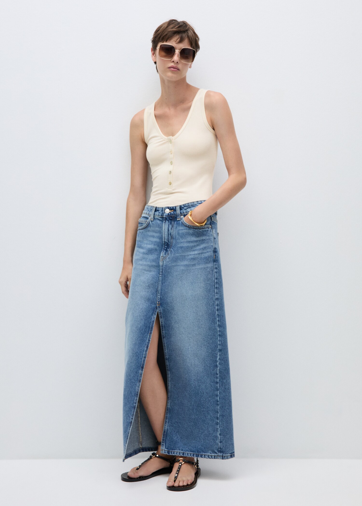 V-neck bodysuit with buttons - General plane