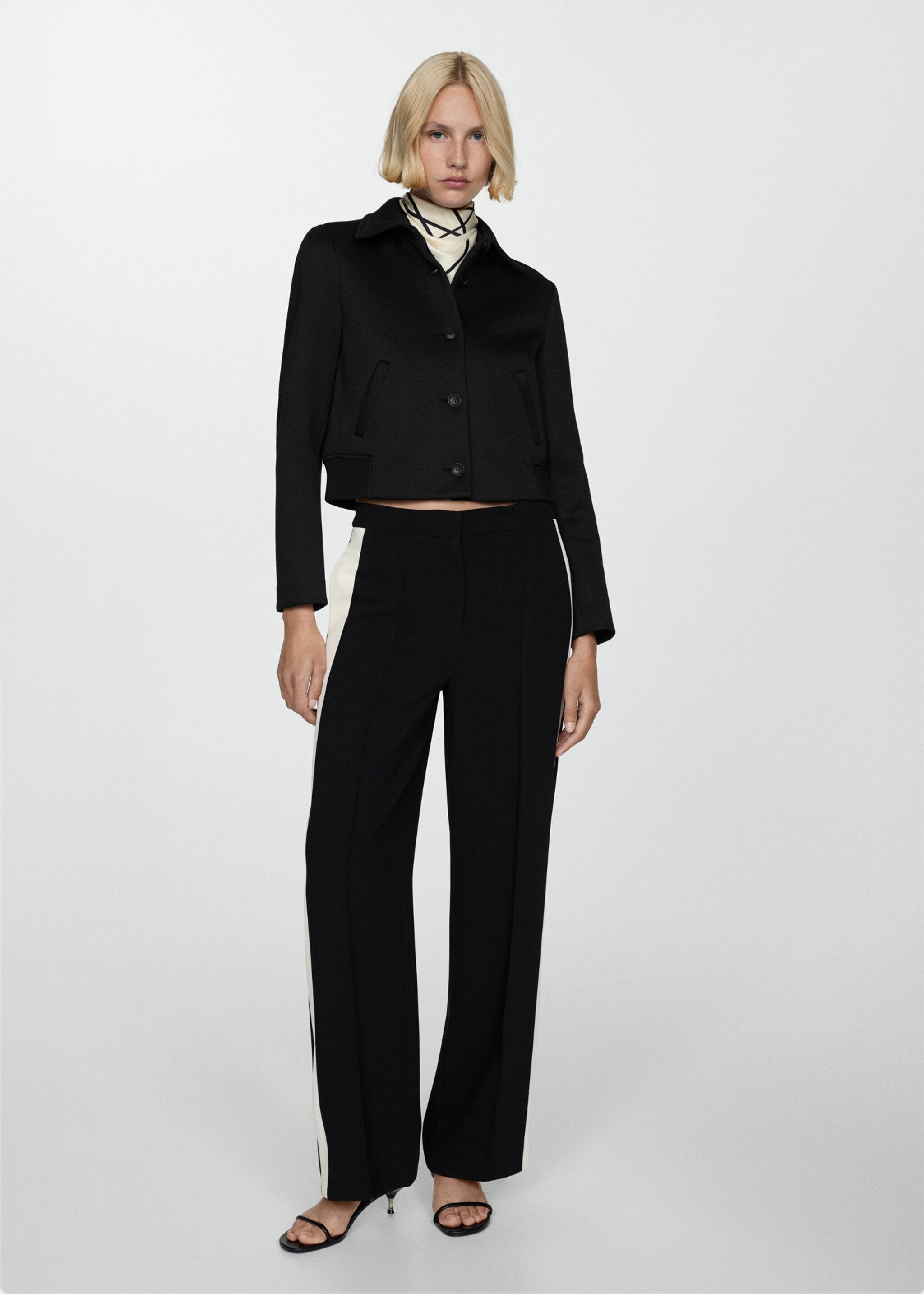Straight-fit jacket with buttons - General plane, Black. Ref: 77094789-00.