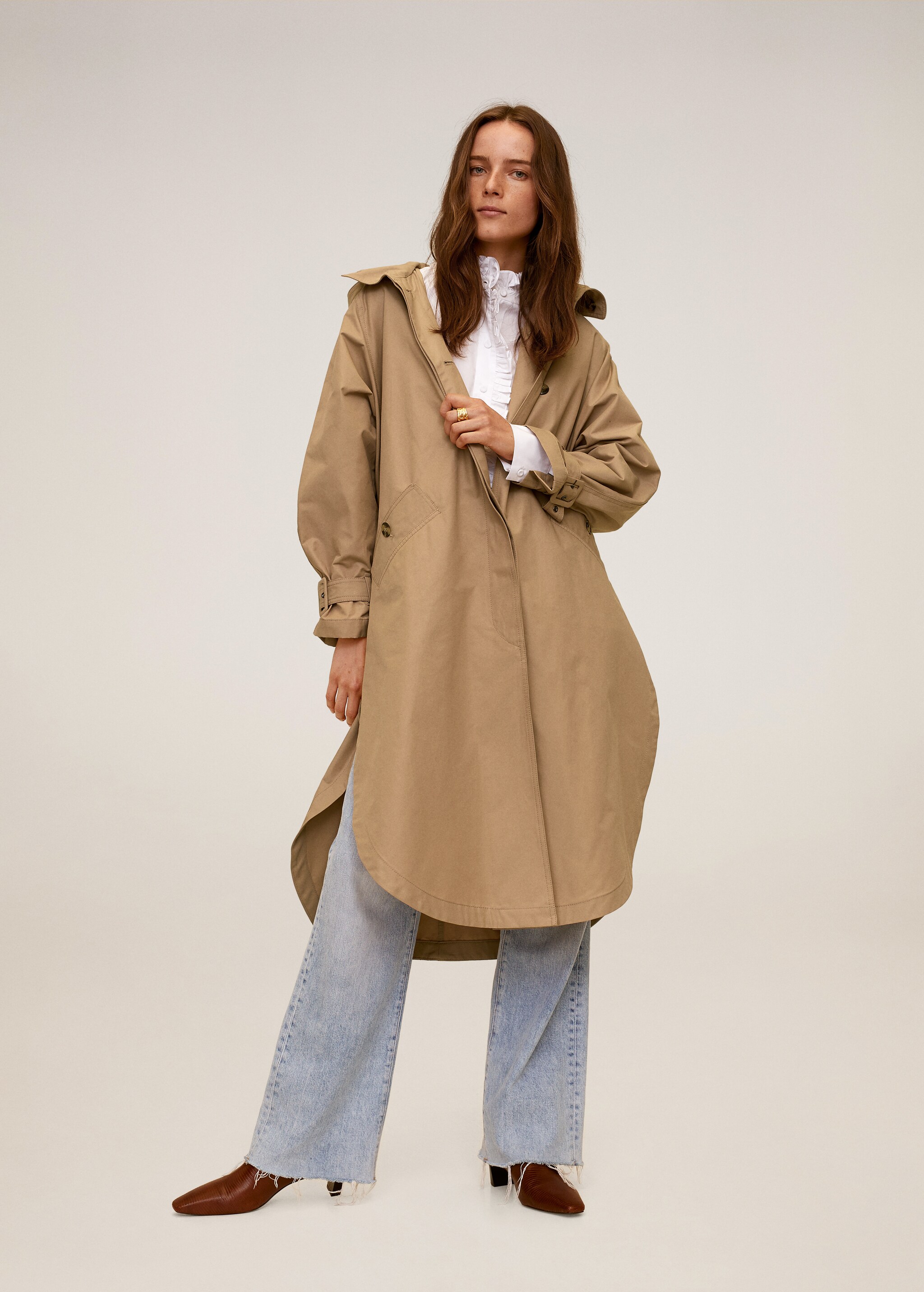 Gabardina algodón oversize - Plano general