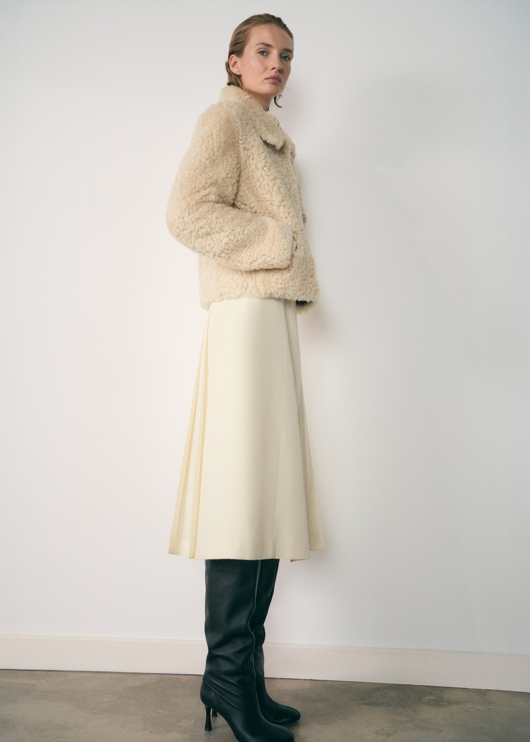 Shearling leather coat - General plane, Ecru. Ref: 77097936-00.
