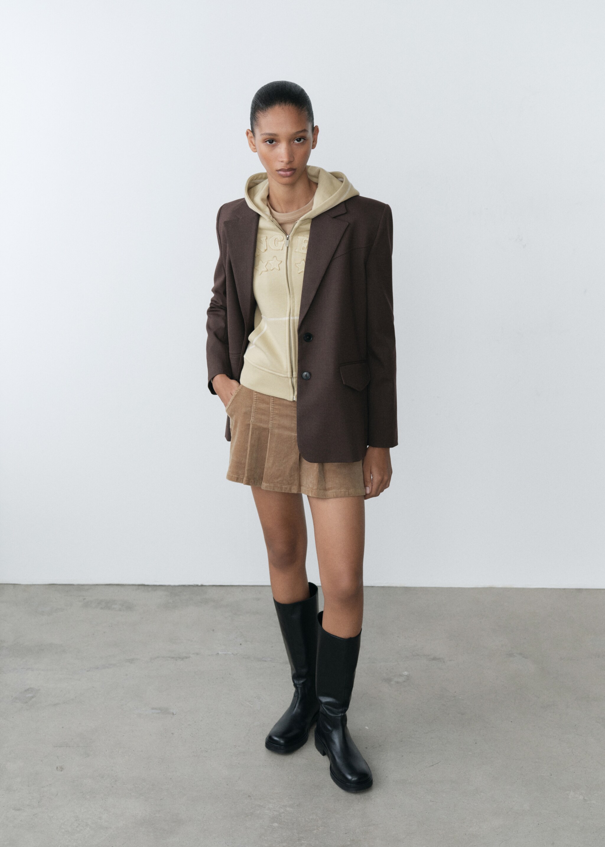 Bluza bawełniana z wyhaftowanym napisem - Plan ogólny, Beżowy. Ref: 77098632-00.