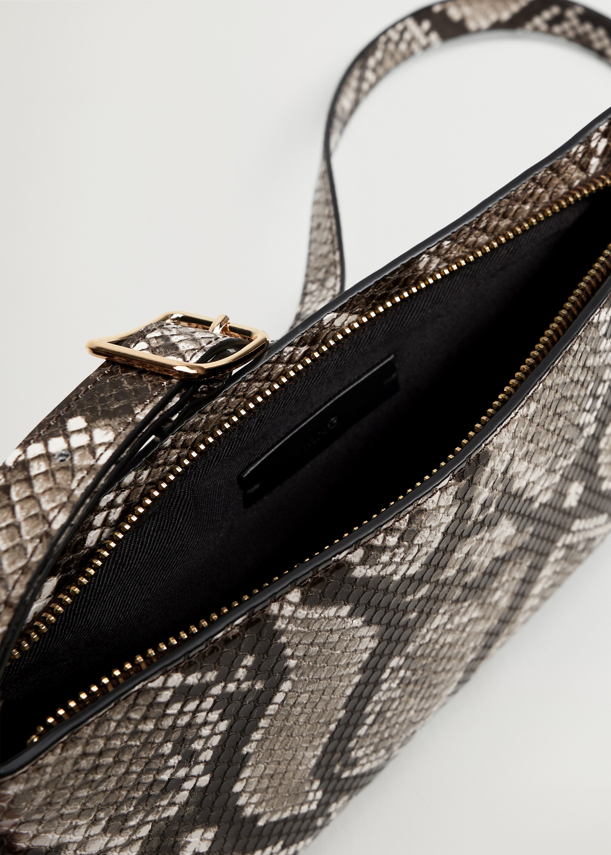 Baguette bag - Details of the article 3