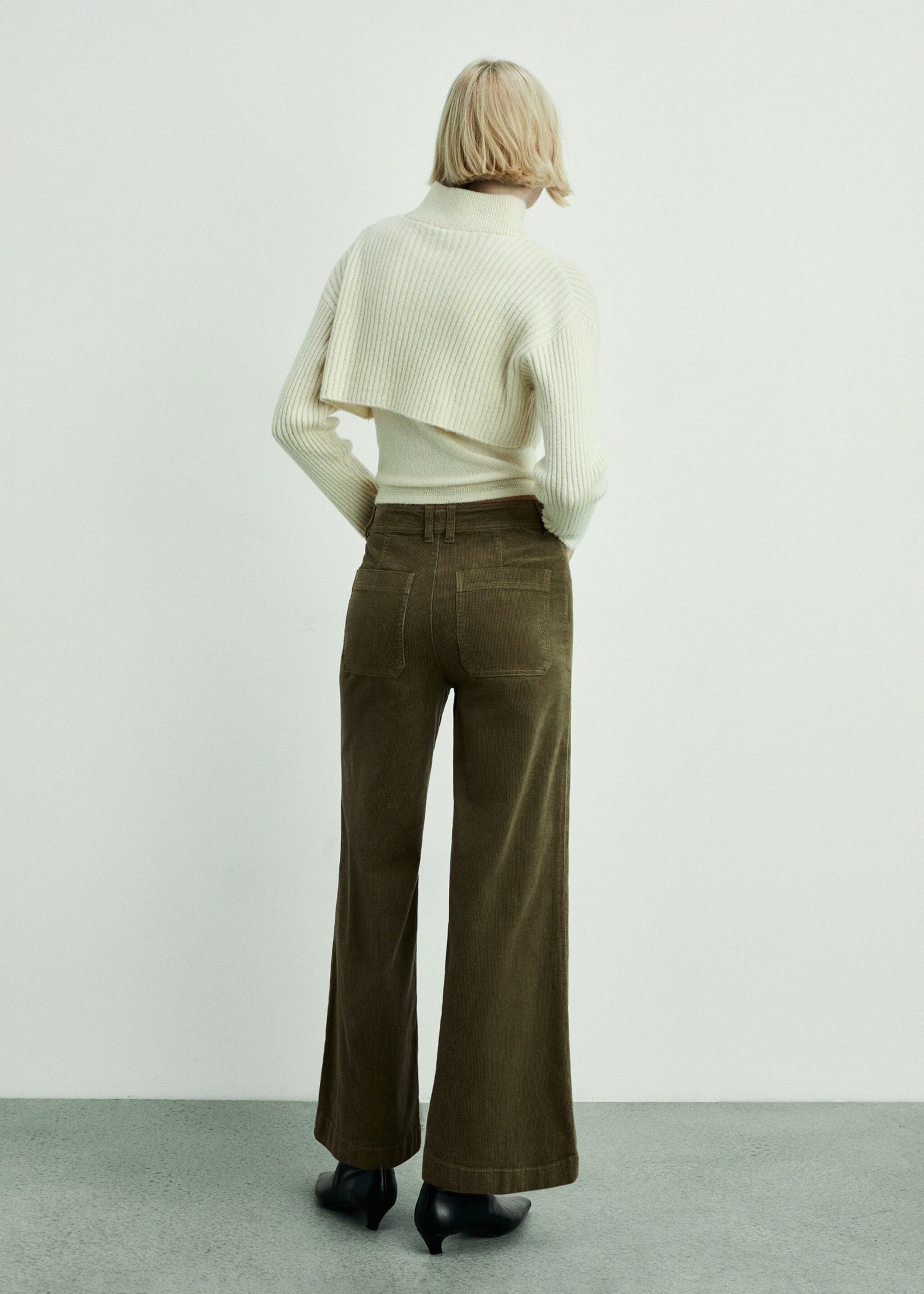 Catherin culotte corduroy trousers - Reverse of the article, Khaki. Ref: 87000260-00.