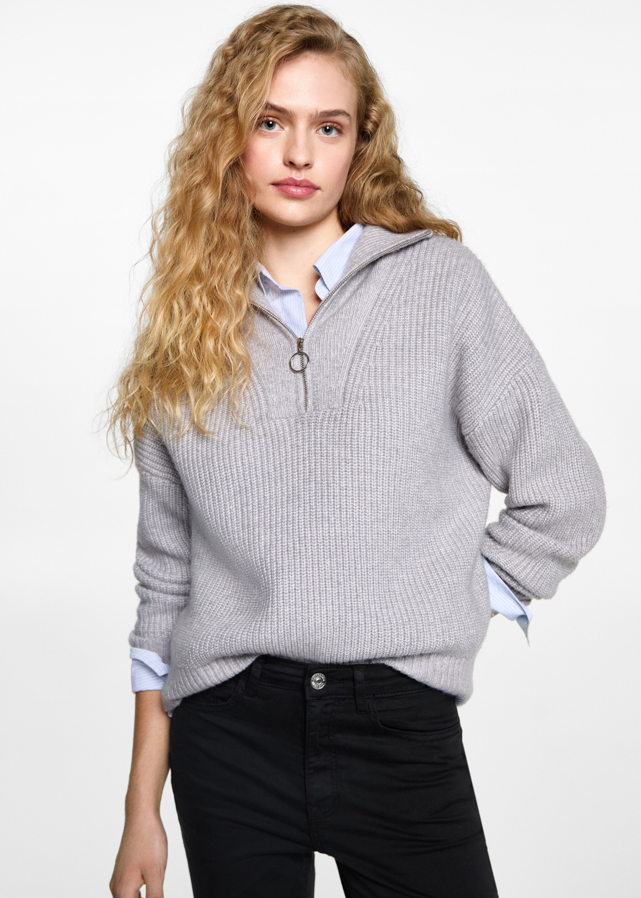 Jean flare - Plan moyen, Black denim. Ref: 87000262-00.