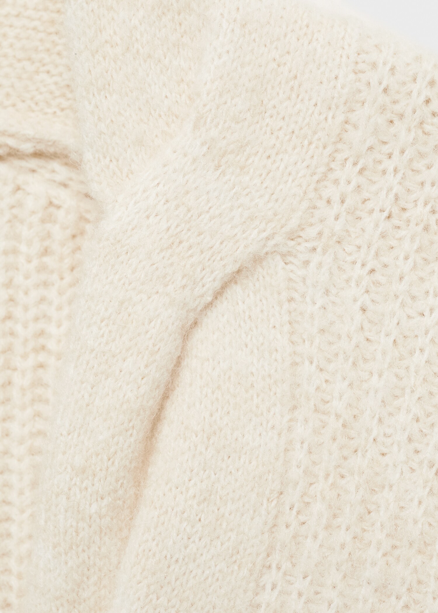 V-neck braided sweater - Details of the article 8