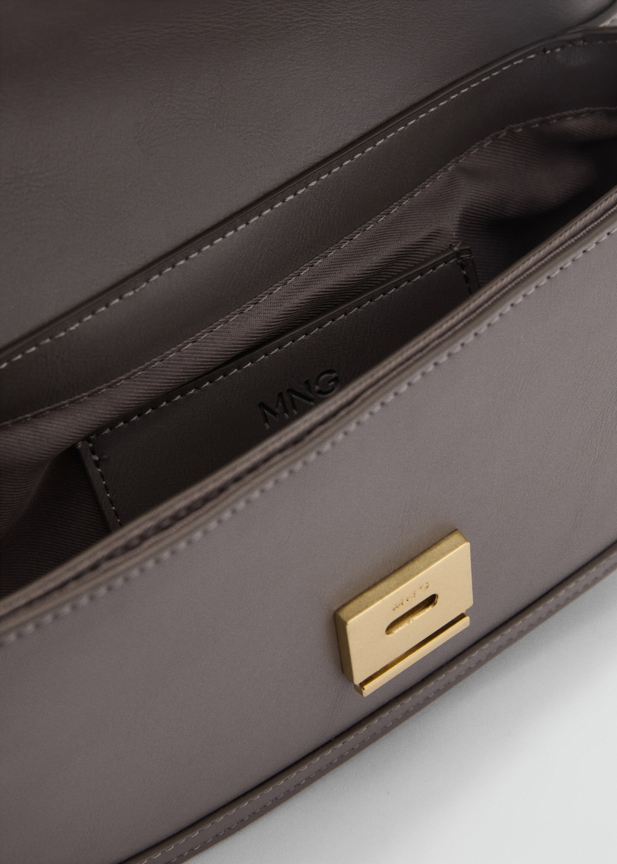 Shoulder bag with metal closure - Details of the article 3, Grey. Ref: 87000403-00.