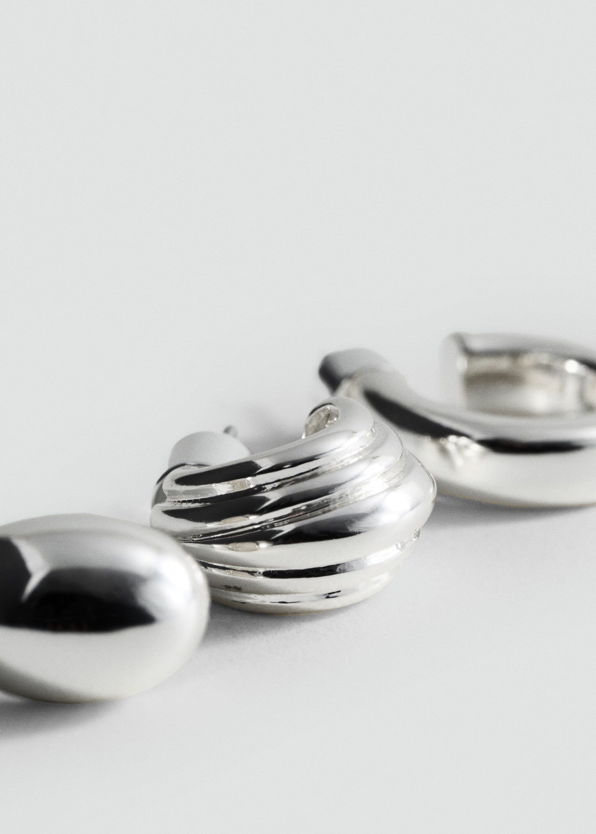 Set boucles d’oreilles combinées - Détail de l'article 1, Argent. Ref: 87000453-00.