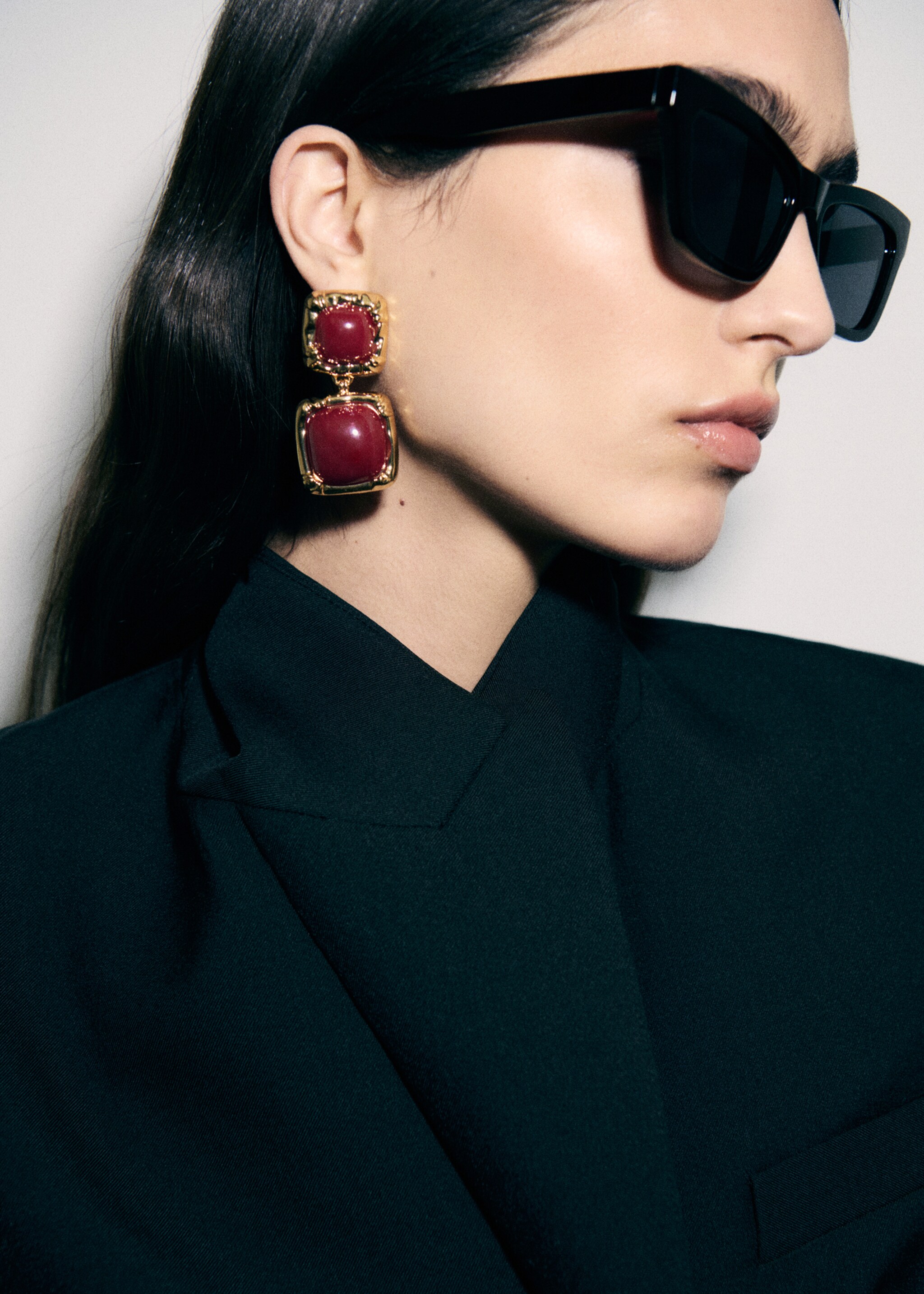 Boucles d'oreilles perles pendantes - Détail de l'article 7, Or. Ref: 87000459-00.