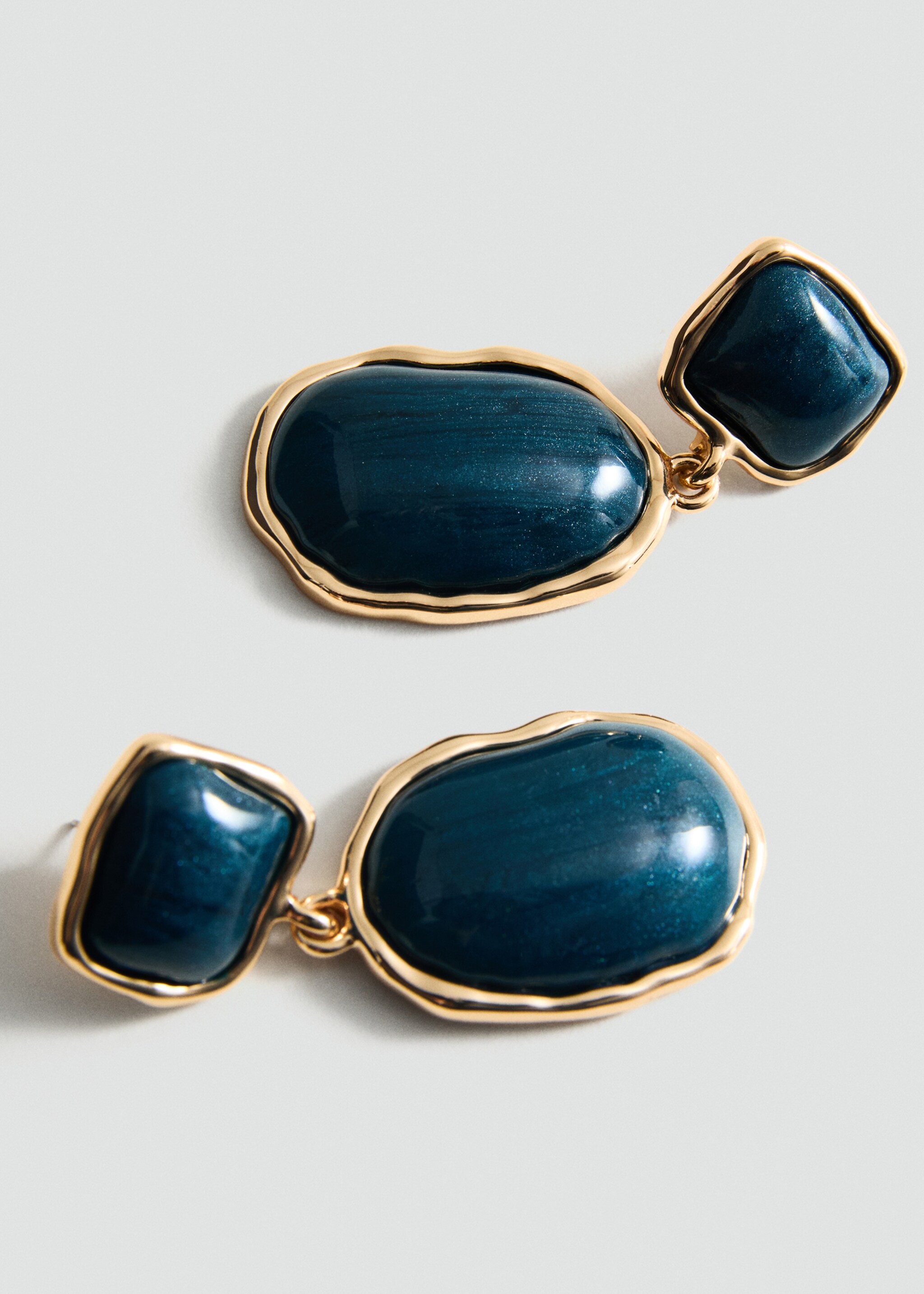 Beaded drop earrings - Medium plane, Gold. Ref: 87000463-00.