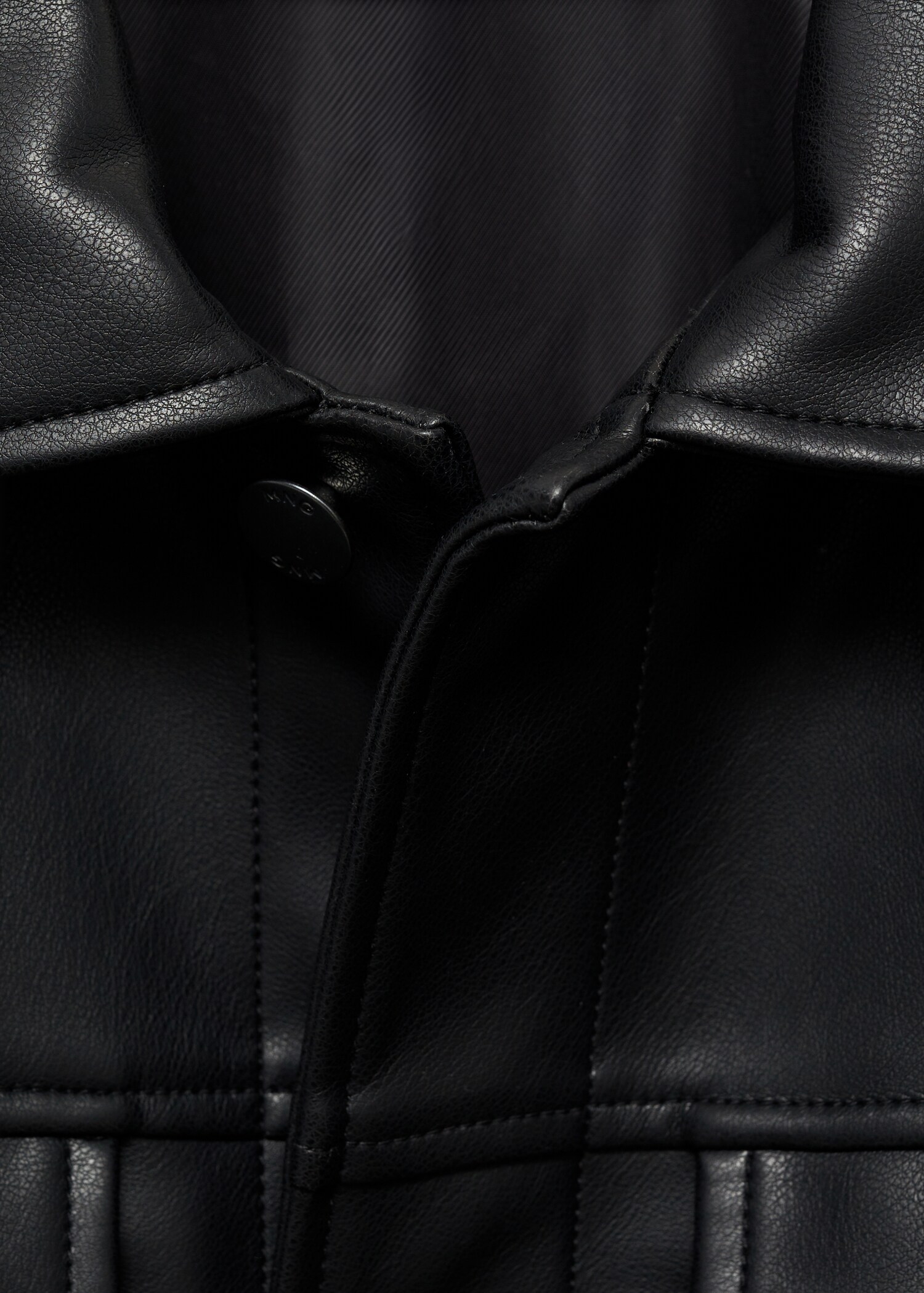 Kurzjacke mit Ledereffekt und Taschen - Detail des Artikels 8