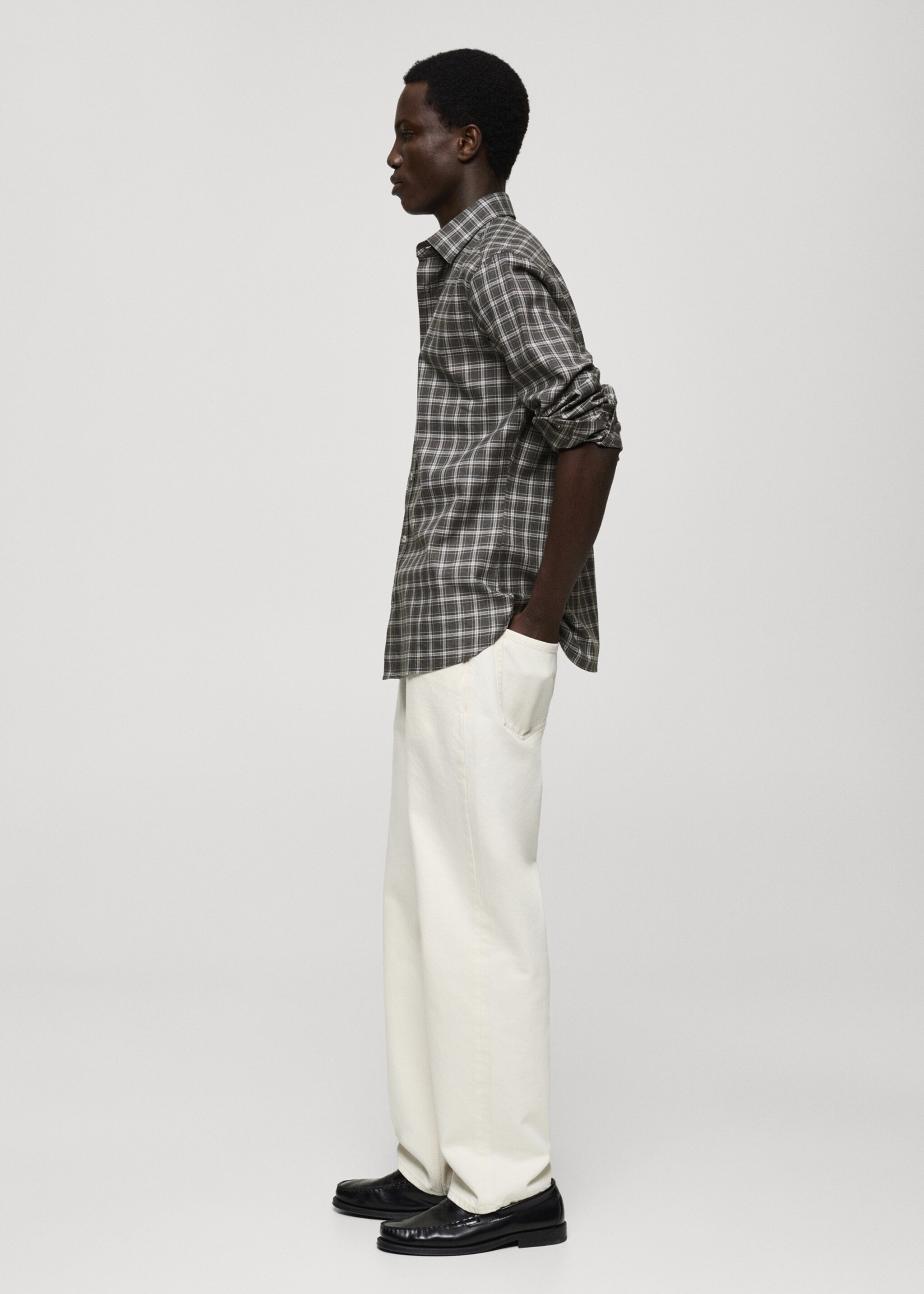 Chemise regular fit à carreaux en coton - Détail de l'article 2, Gris. Ref: 87000600-00.