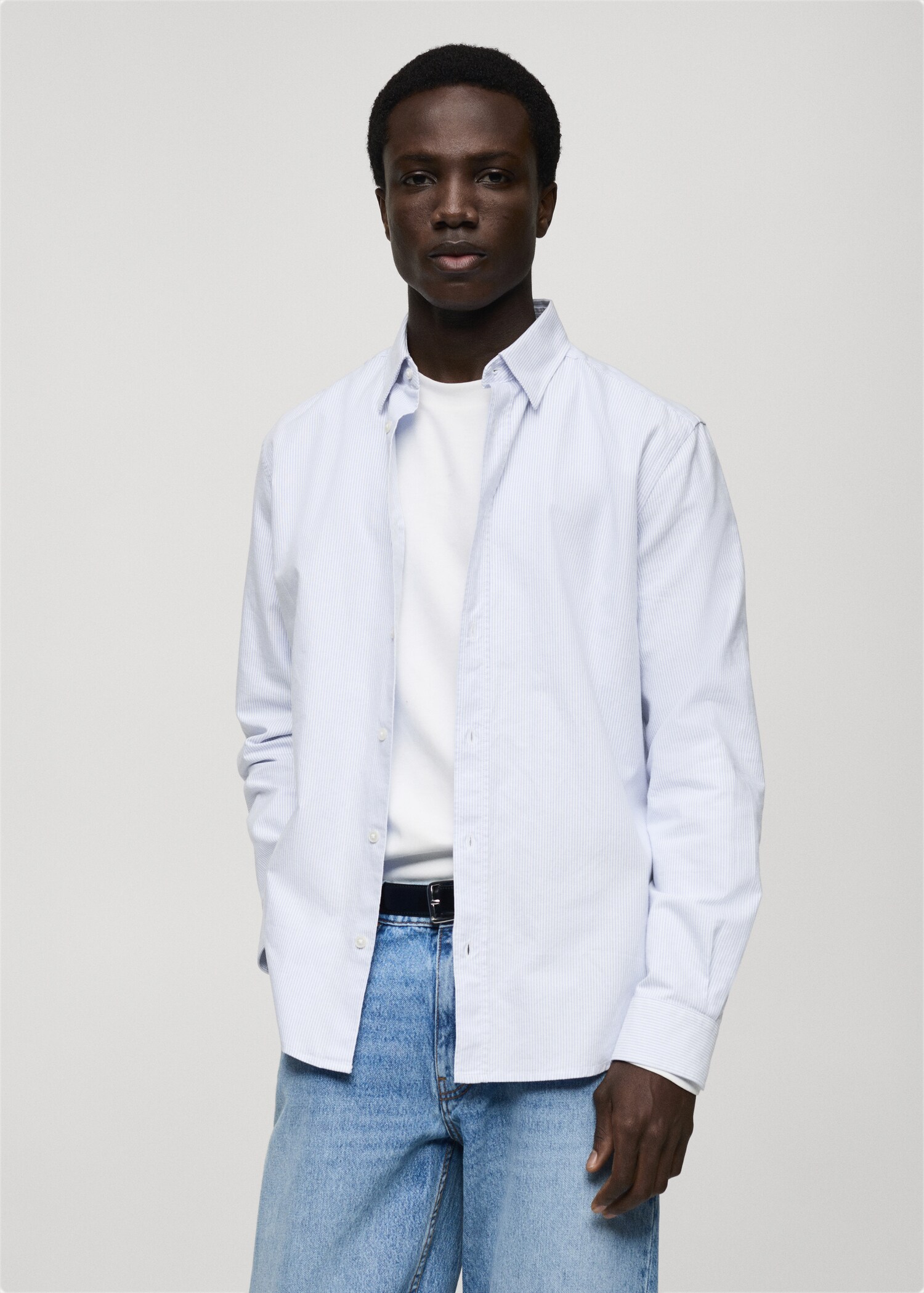 100% cotton kodak striped shirt - Medium plane