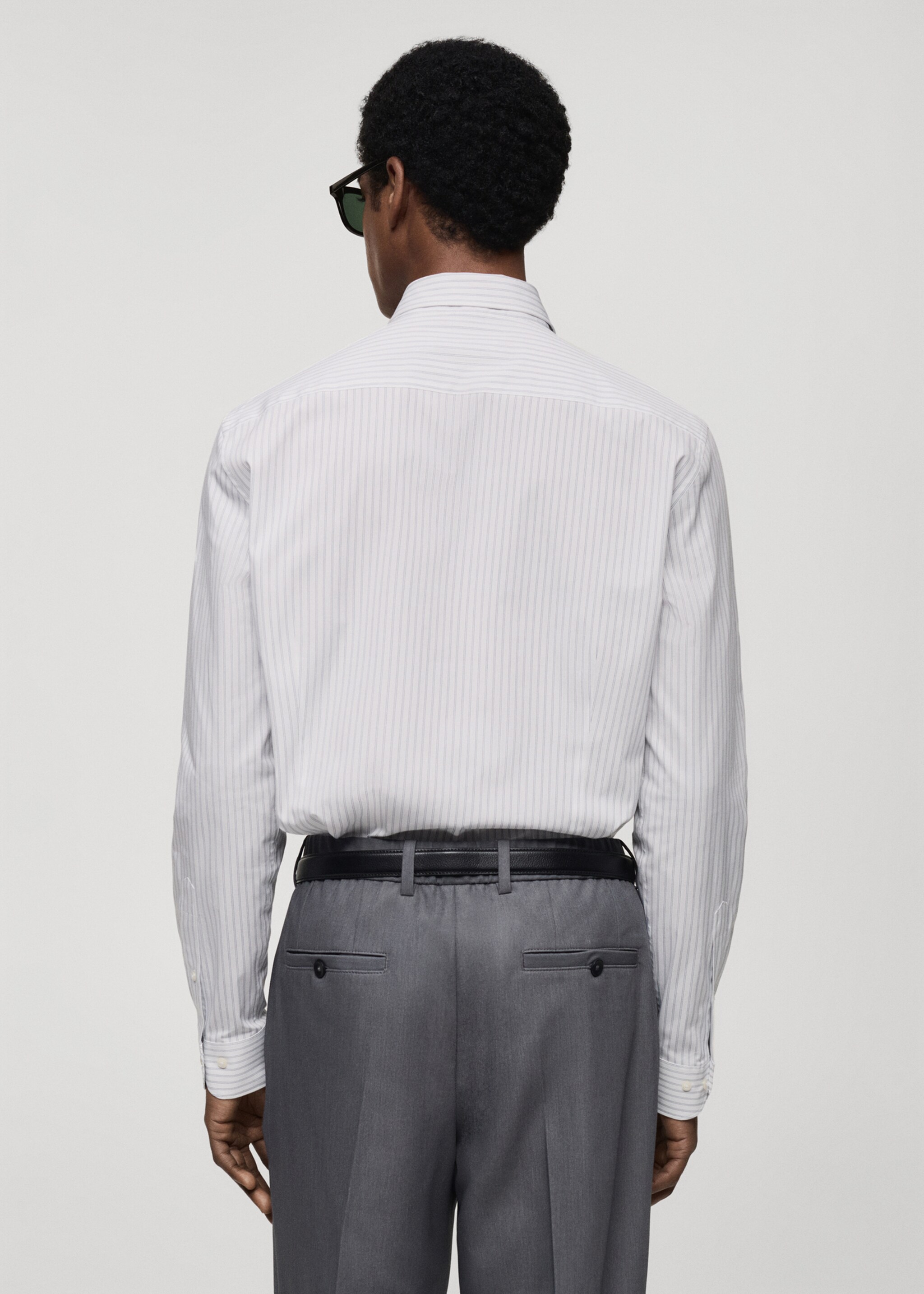 Bavlněná košile slim fit s proužky - Zadní strana zboží, Bílá. Ref: 87000607-00.