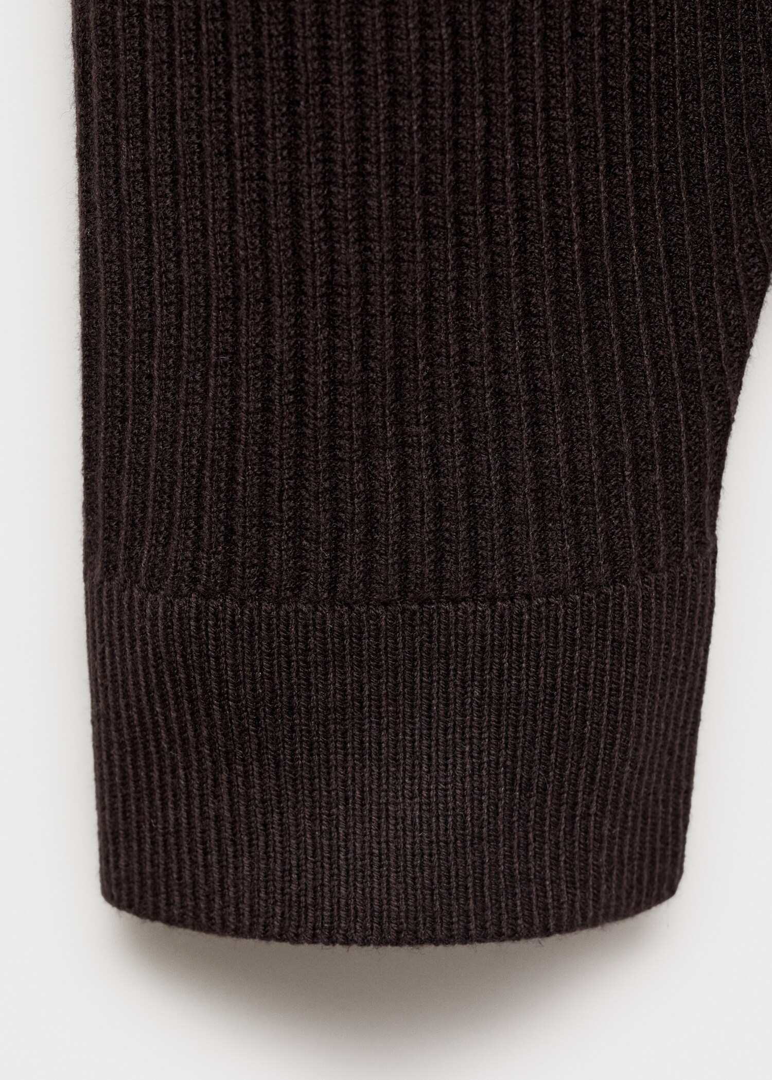 Ribbed sweater with zip neck - Details of the article 0