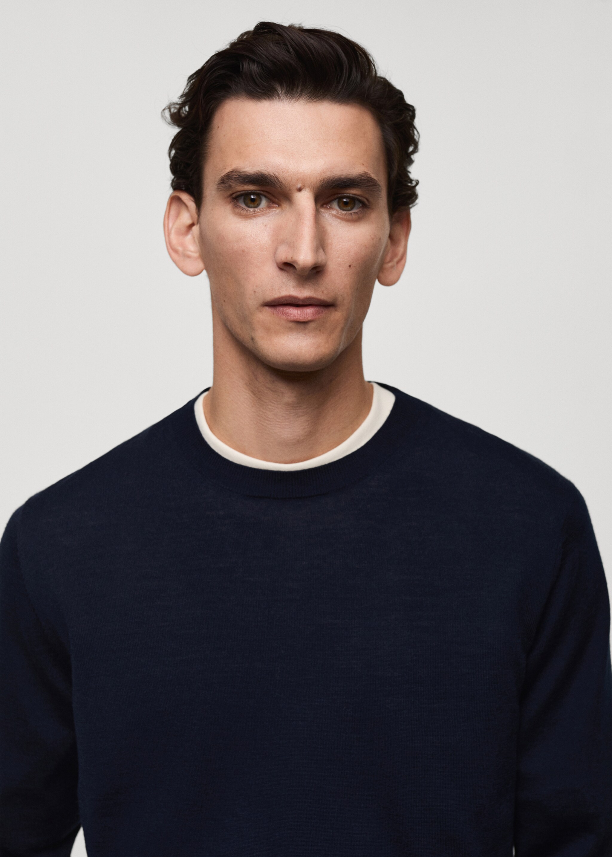 100% merino wool sweater - Details of the article 1, Dark Navy. Ref: 87000616-00.
