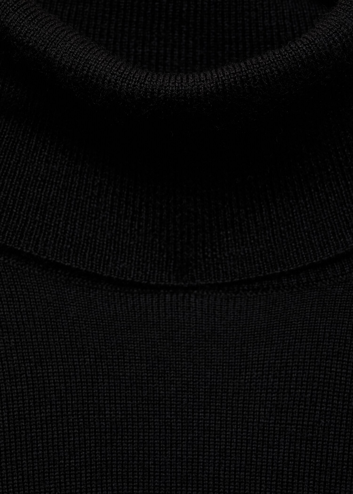 Jersey 100% lana merino cuello alto - Detalle del artículo 0