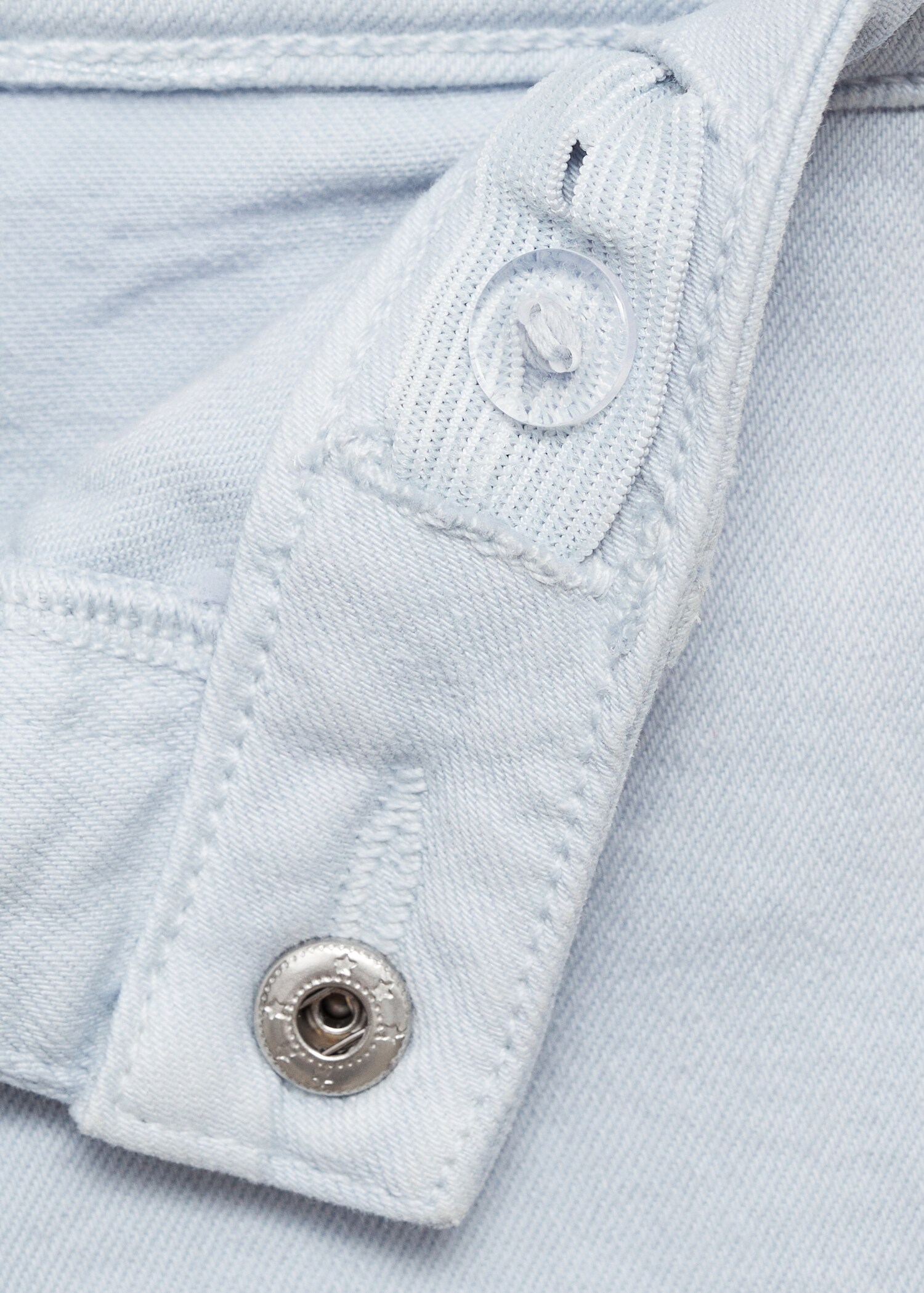 Seamless jeans with frayed hem - Details of the article 8