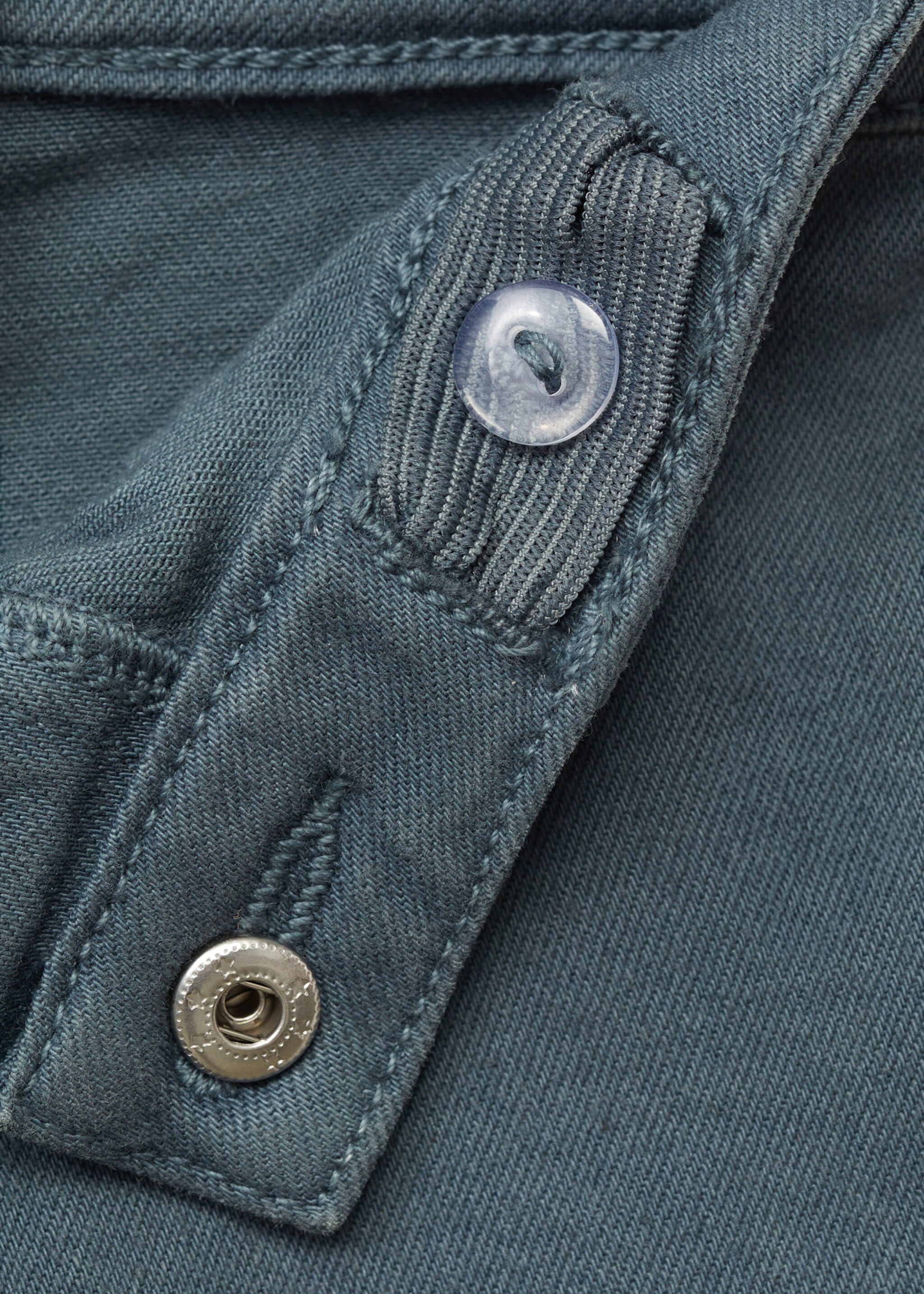 Seamless jeans with frayed hem - Details of the article 0, Petrol Blue. Ref: 87000622-00.