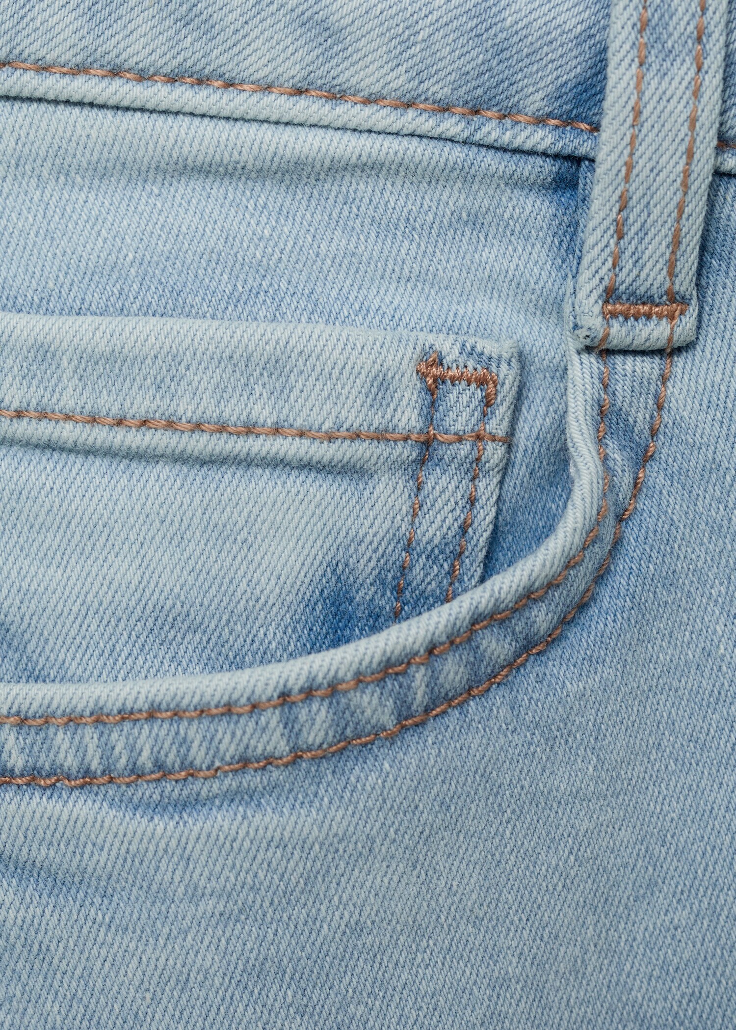 Crop flared jeans - Details of the article 0