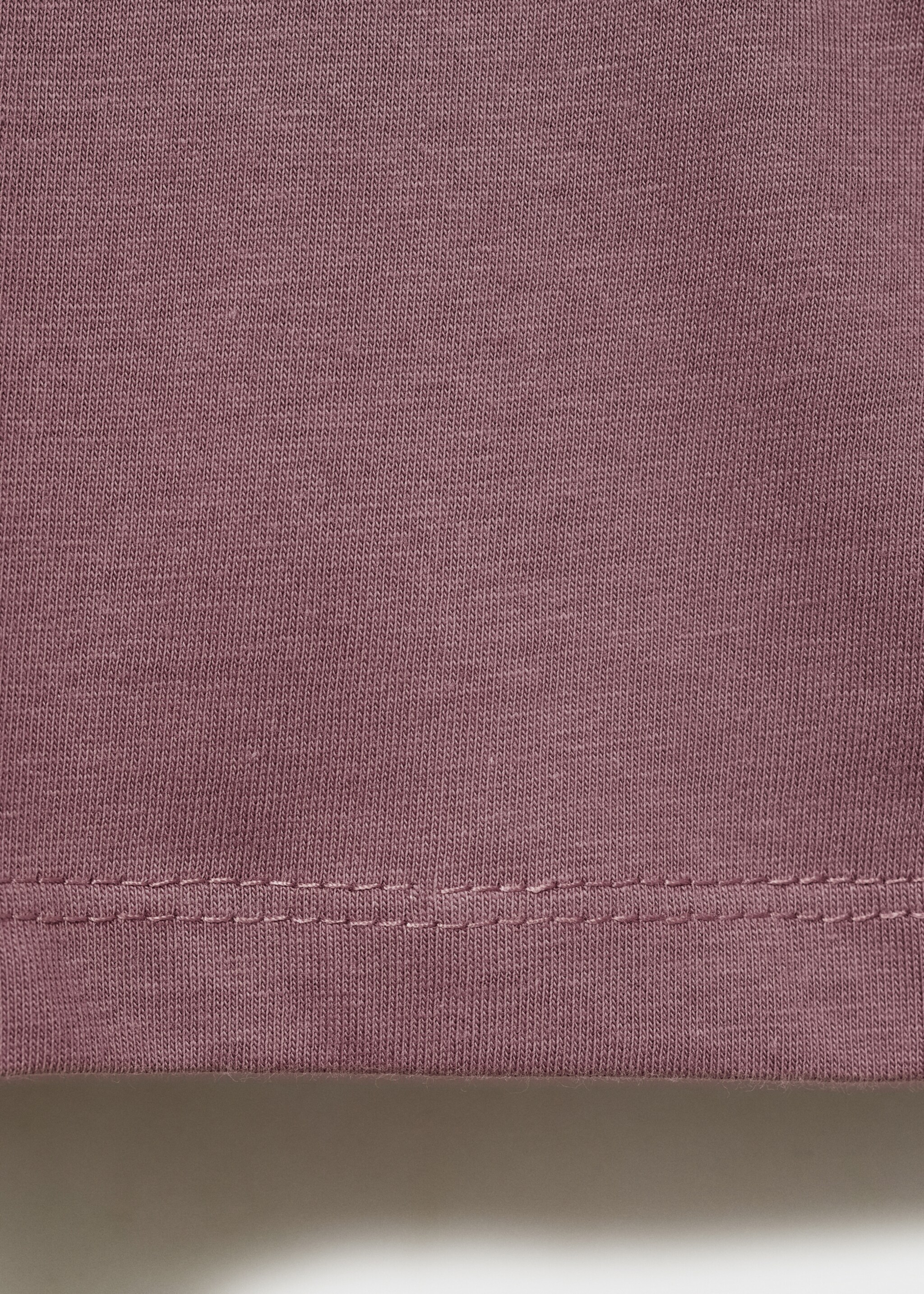 T-Shirt mit Schriftzug - Detail des Artikels 0, Kirschrot. Ref: 87001529-00.