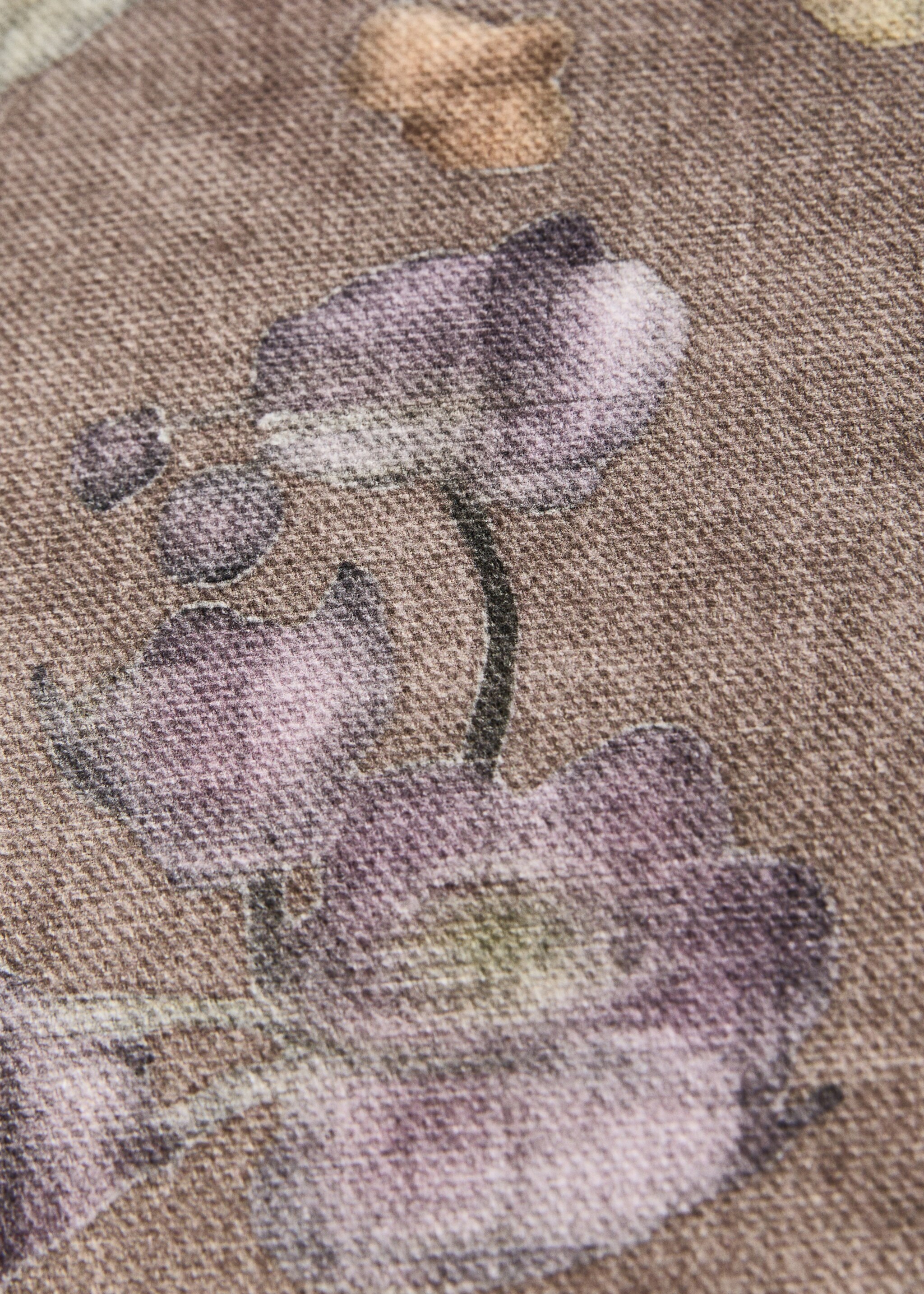 Funda coixí rivet estampat floral 45x45 cm - Detall de l'article 1, Marró mitjà. Ref: 87002029-00.