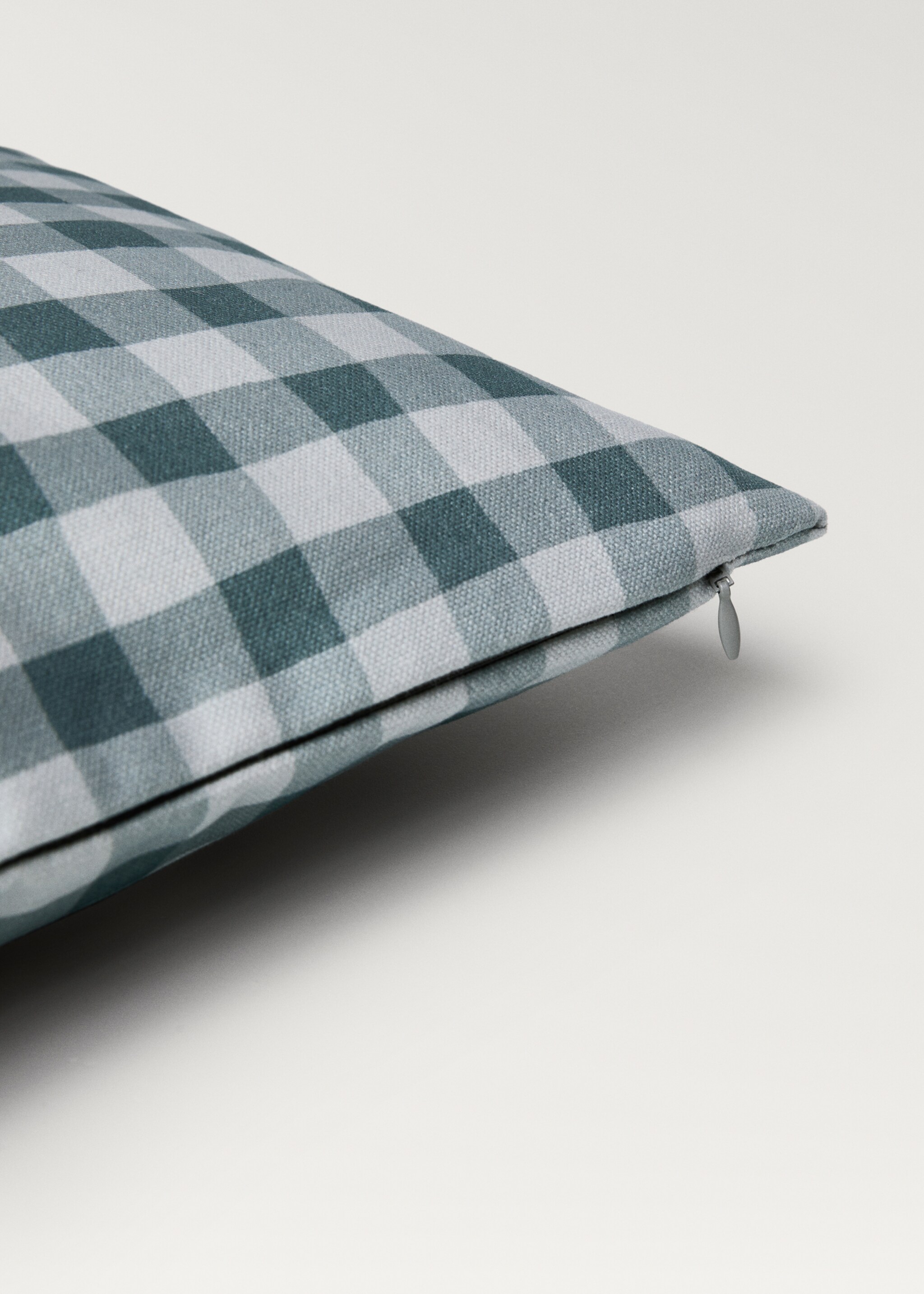 Housse de coussin coton imprimé vichy 30x50 cm - Détail de l'article 1, Bleu. Ref: 87002031-00.