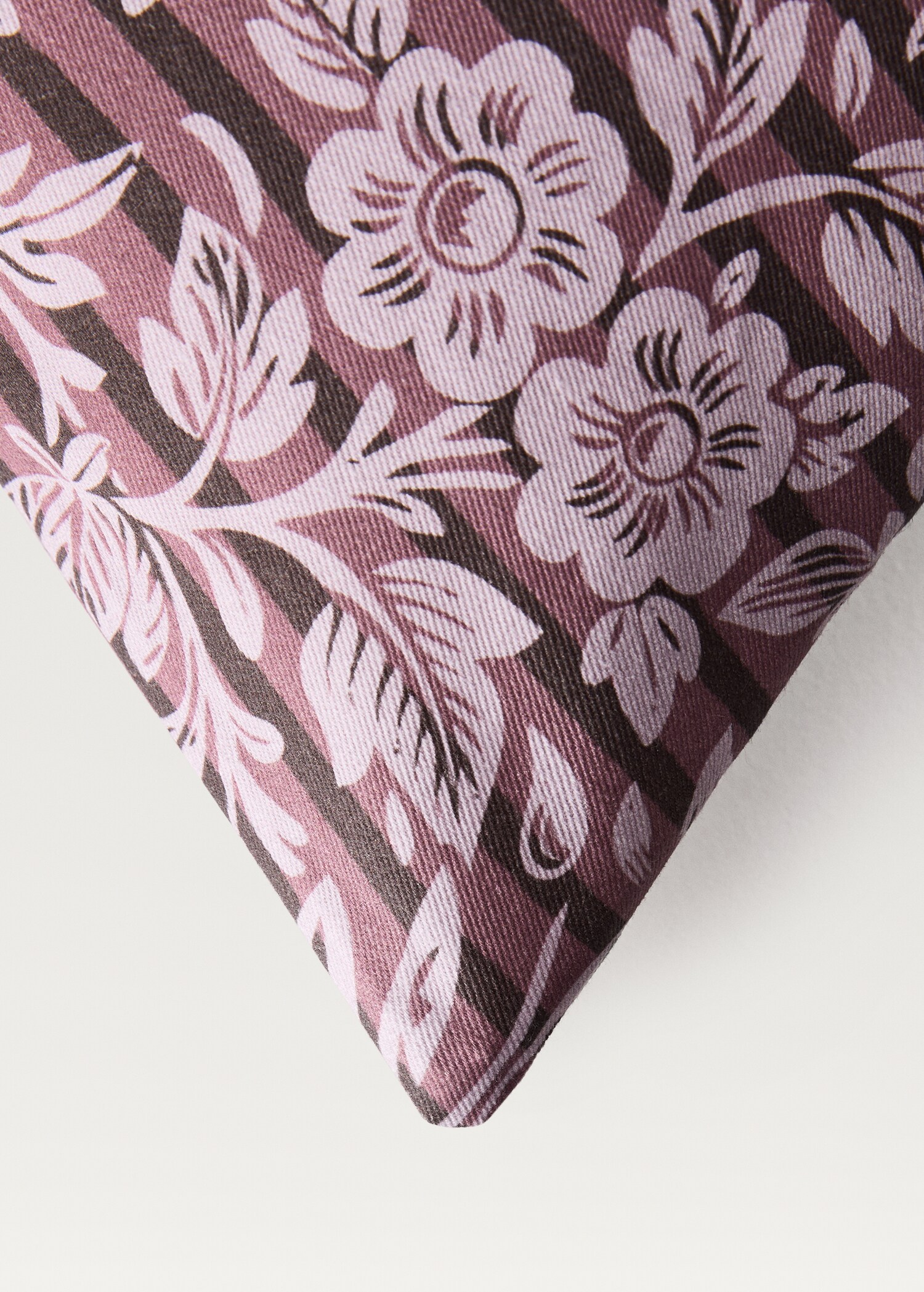 Kuddfodral med blom- och randtryck 45x45 cm - Detaljer om artikeln 3