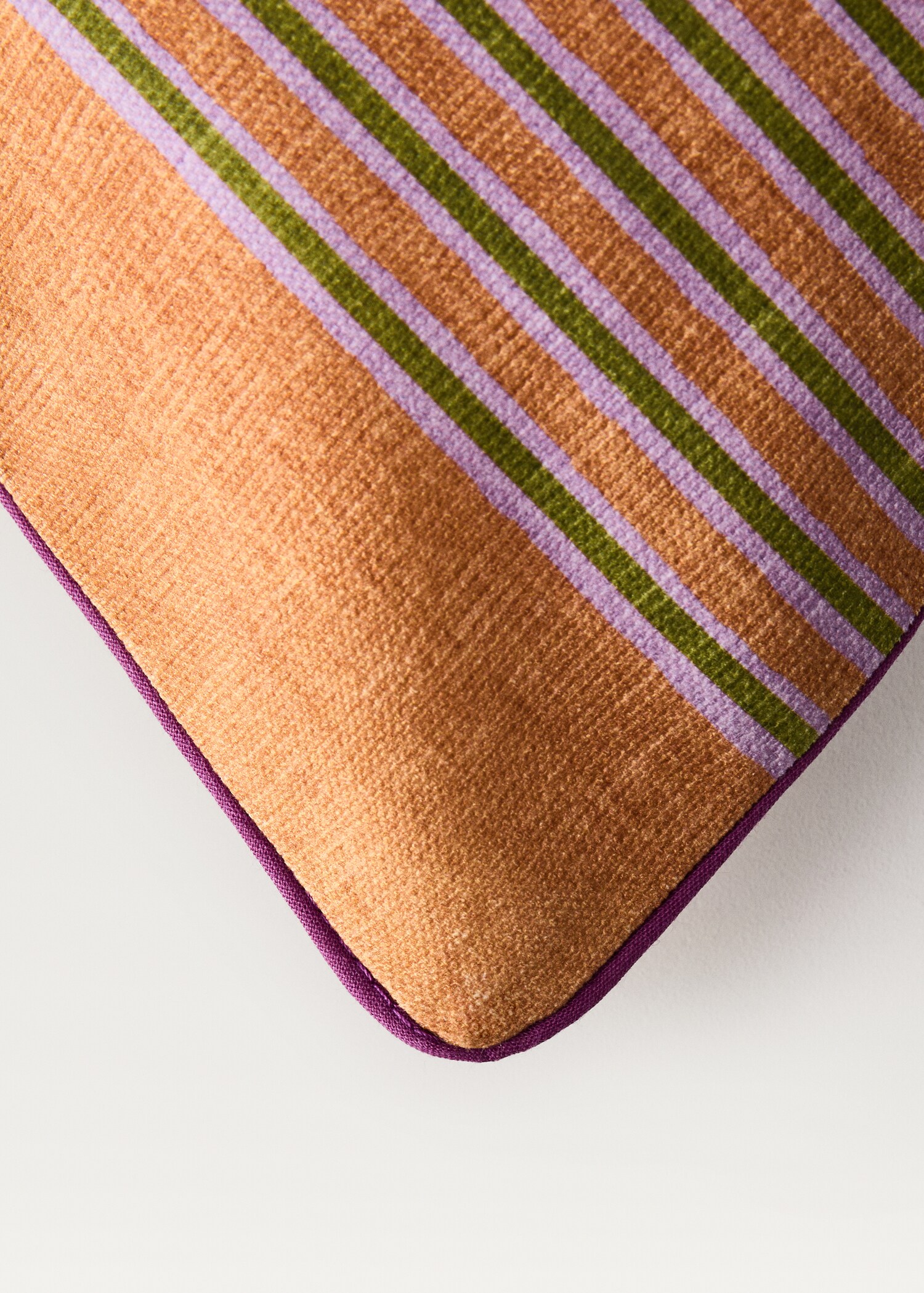 Kuddfodral med konstrasterande kant och flerfärgade ränder 30x50 cm - Detaljer om artikeln 3