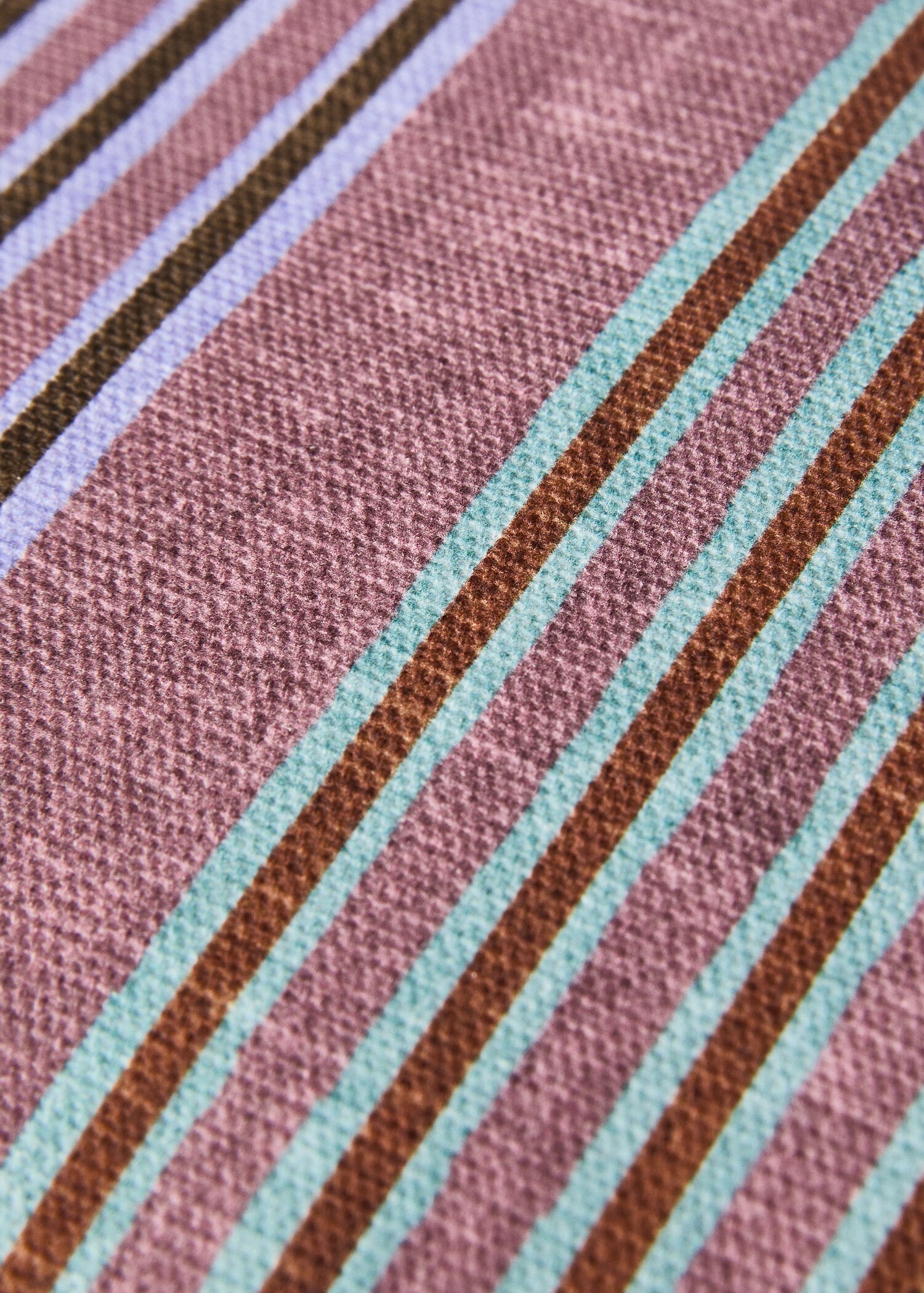 Kuddfodral med konstrasterande kant och flerfärgade ränder 30x50 cm - Detaljer om artikeln 1