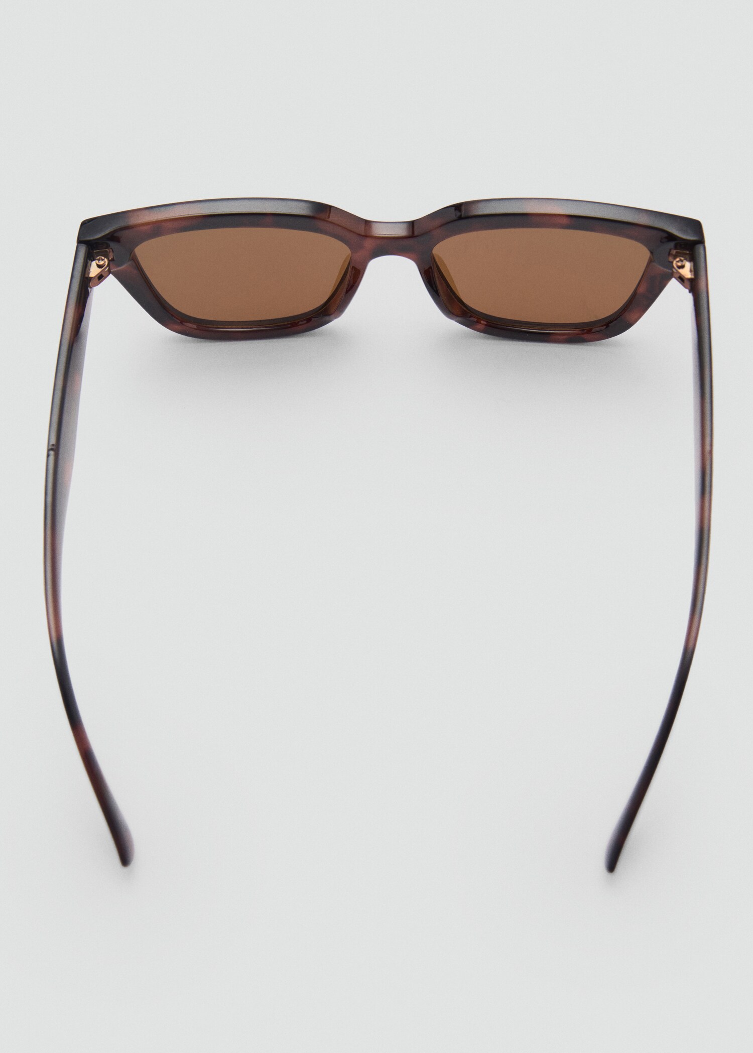 Resin frame sunglasses - Details of the article 1