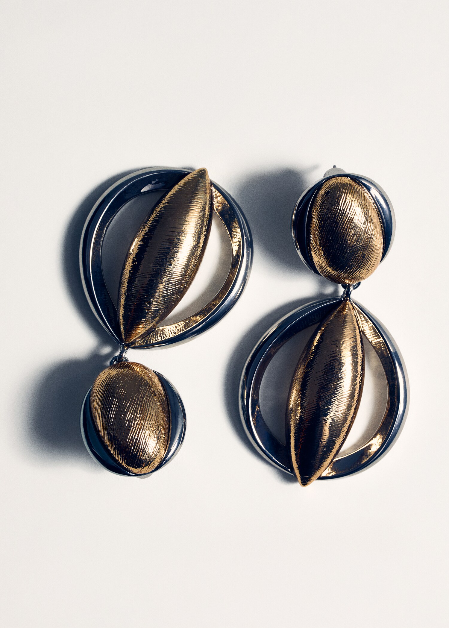 Ronde oorbellen - Detail van het artikel 5