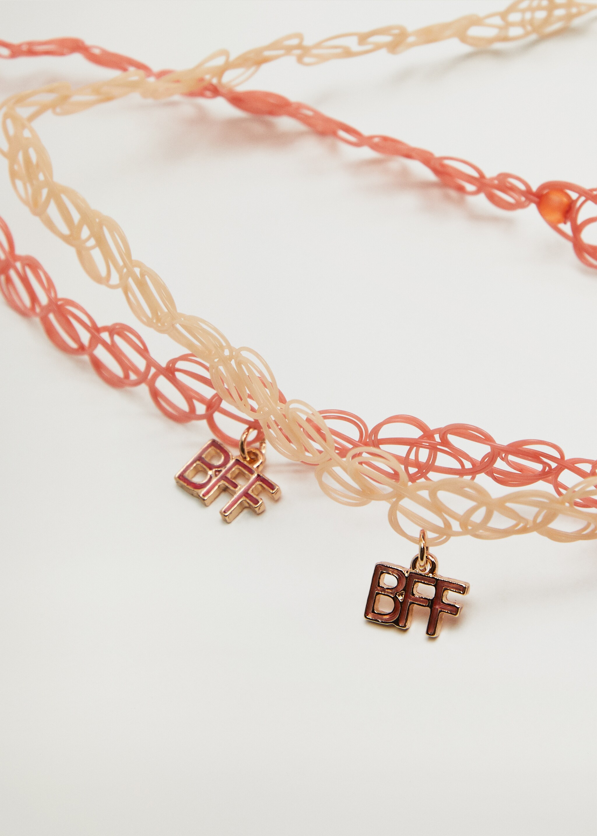 Pack 2 chokers colgante - Plano medio