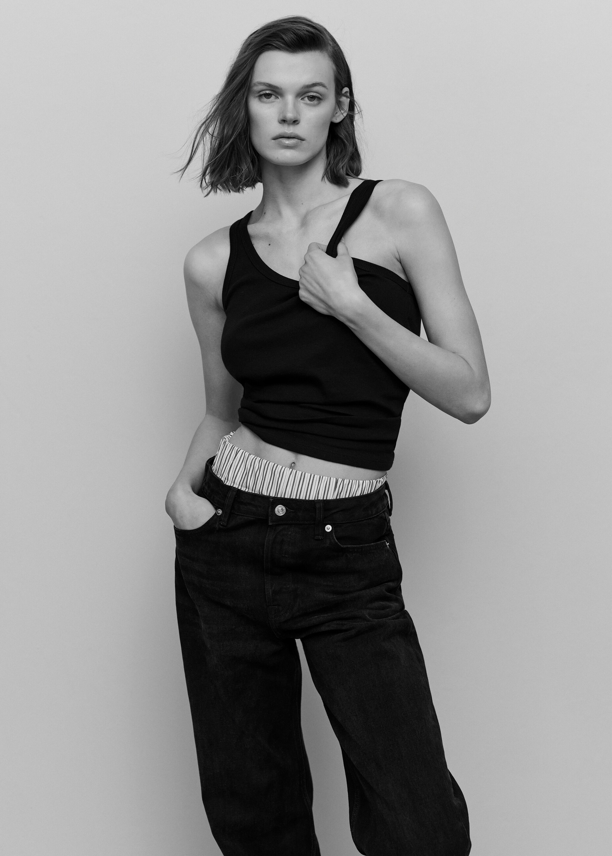 High-waist wideleg jeans - Details of the article 6