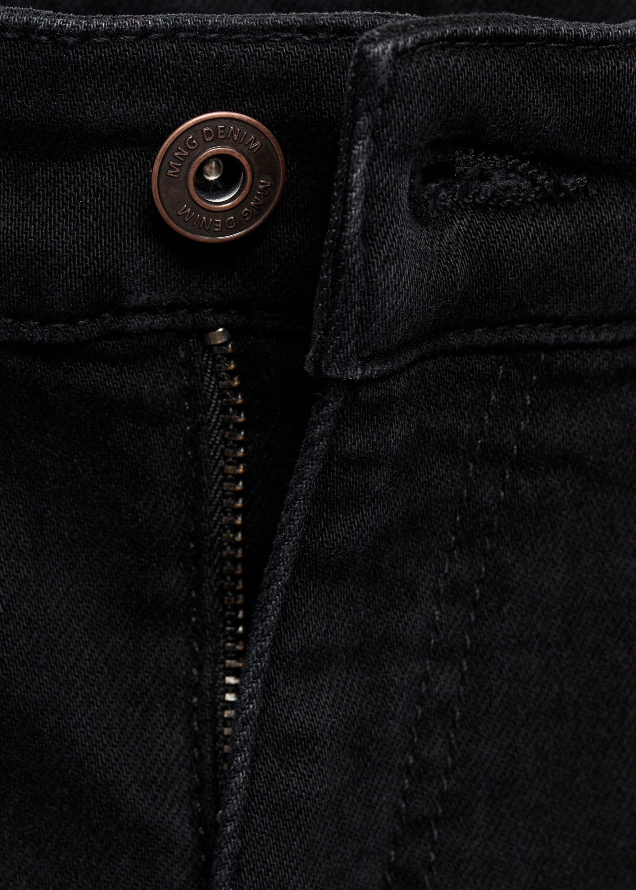 Jude skinny-fit jeans - Details of the article 8, Black denim. Ref: 87002895-00.