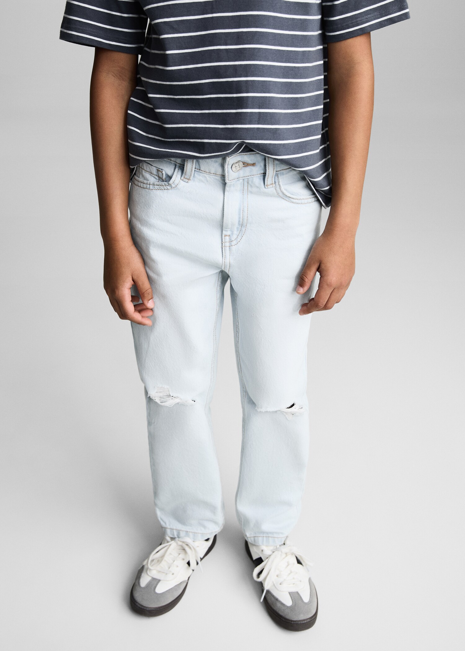 Decorative ripped jeans - Medium plane