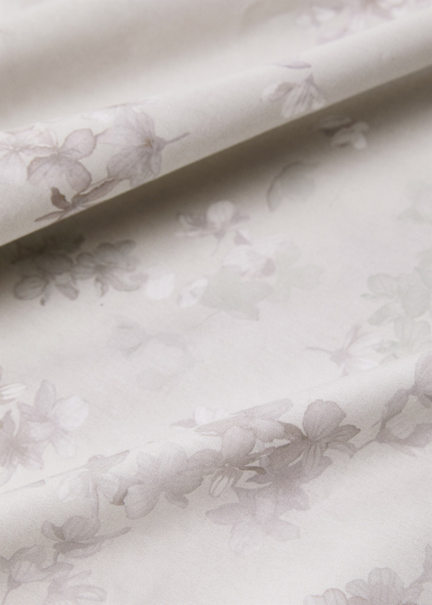 Percale cotton duvet cover with romantic floral print Superking bed - Details of the article 1