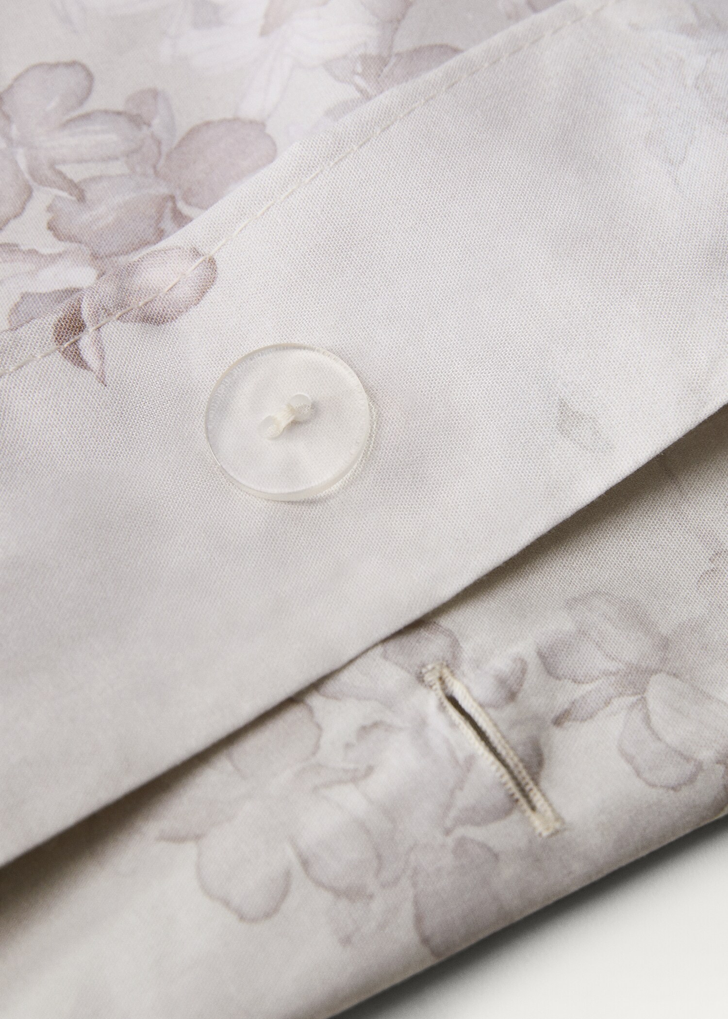 Percale cotton duvet cover with romantic floral print Superking bed - Details of the article 3