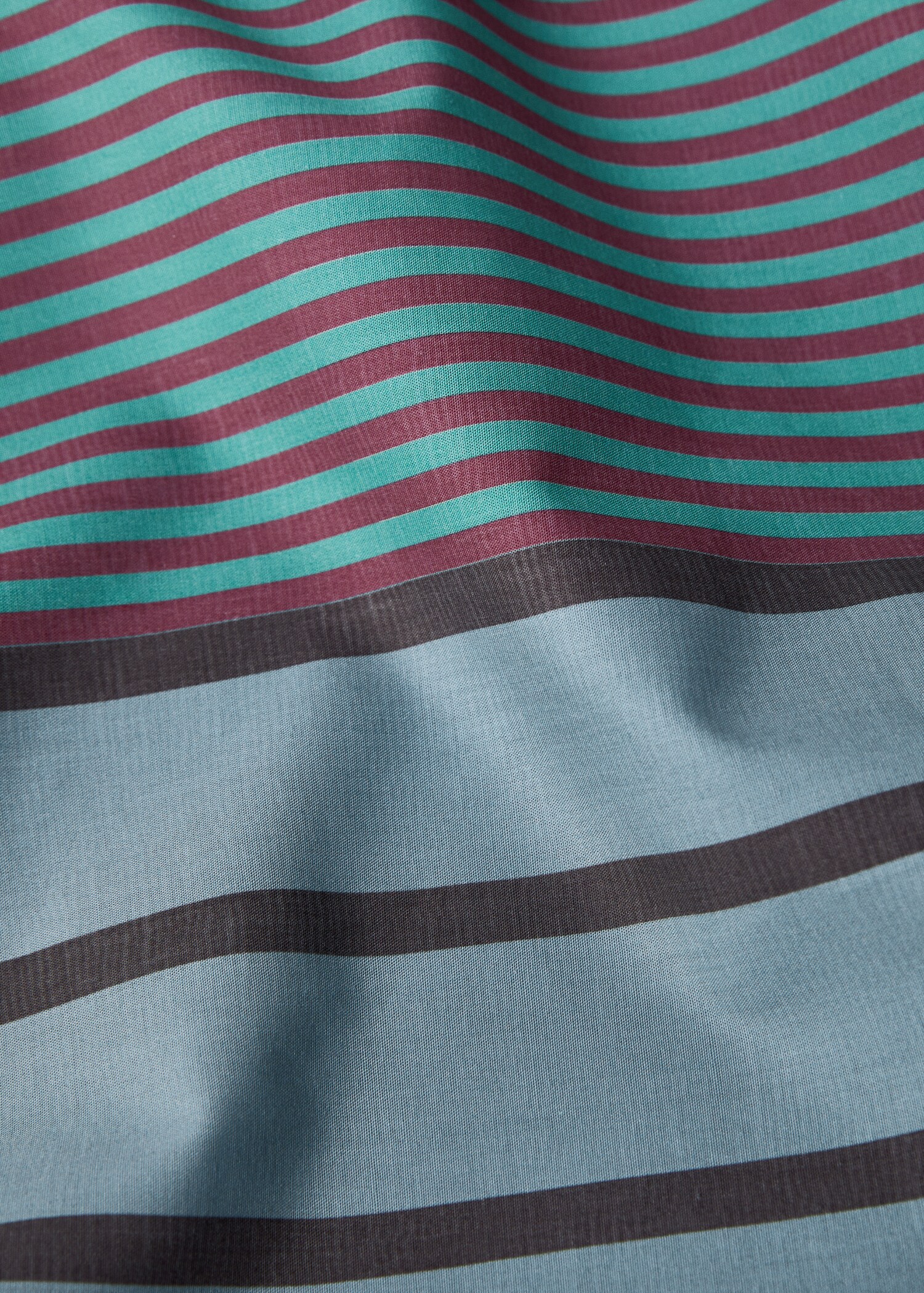 Percale cotton multi-striped duvet cover King bed - Details of the article 3