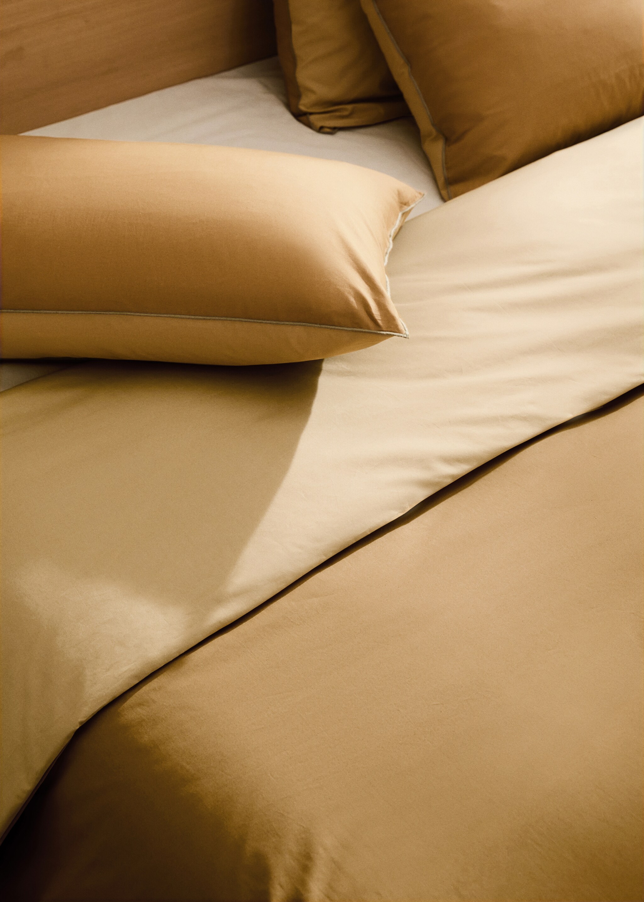 Reversible percale cotton duvet cover Single bed - Details of the article 7, Caramel. Ref: 87002962-00.
