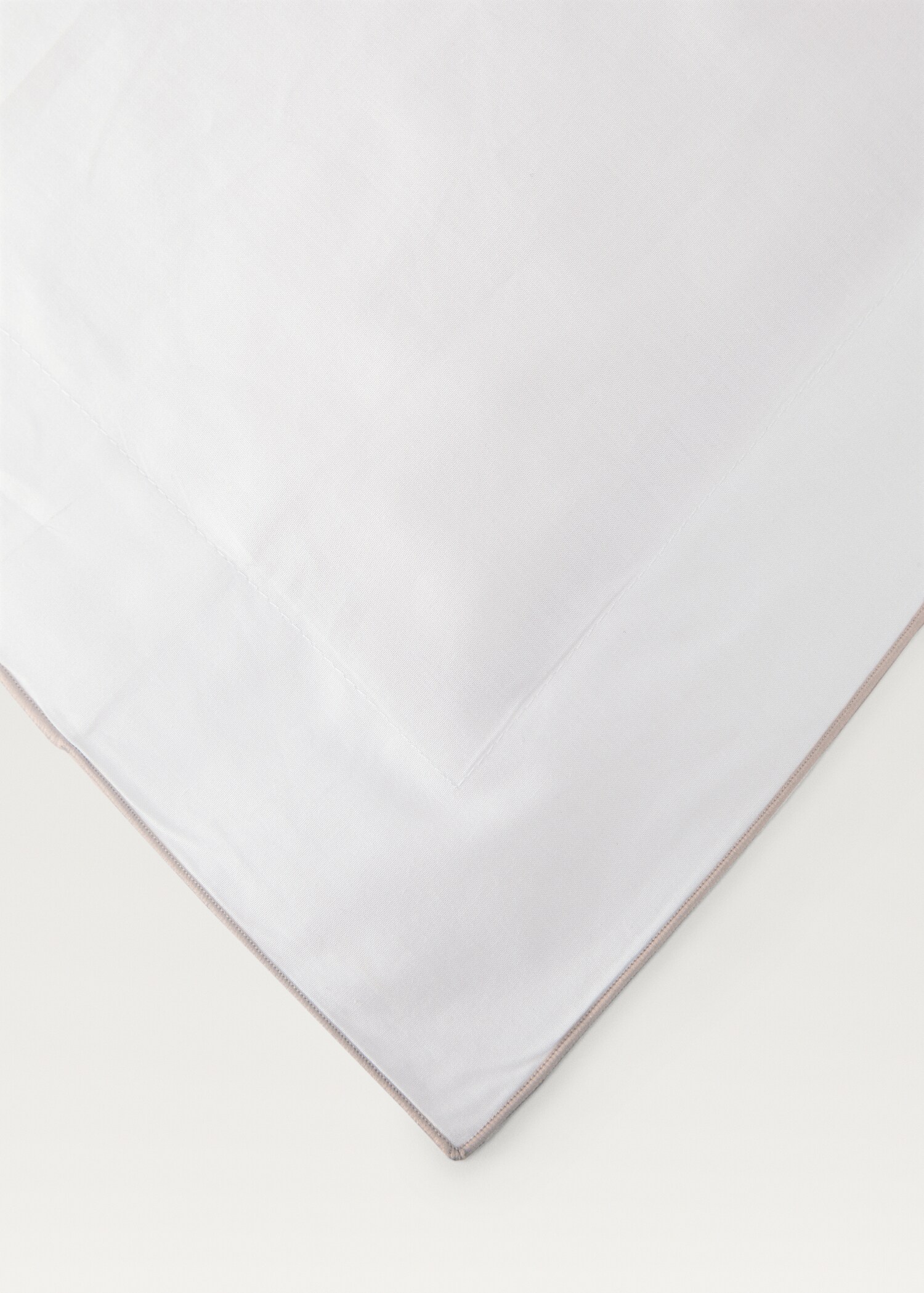 Percale cotton duvet cover with overlock Queen bed - Details of the article 3