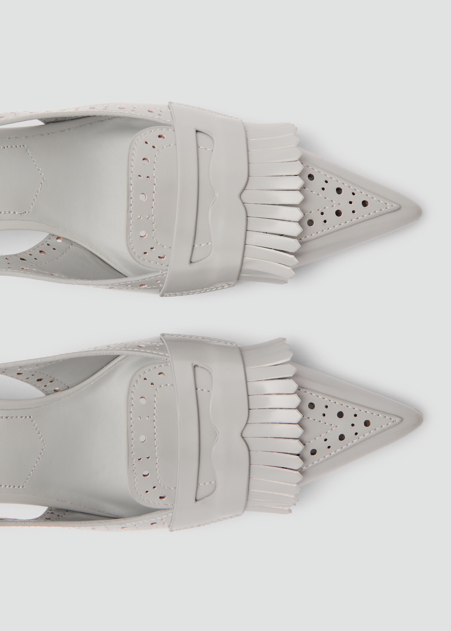 Fringe-heel shoes - Details of the article 1