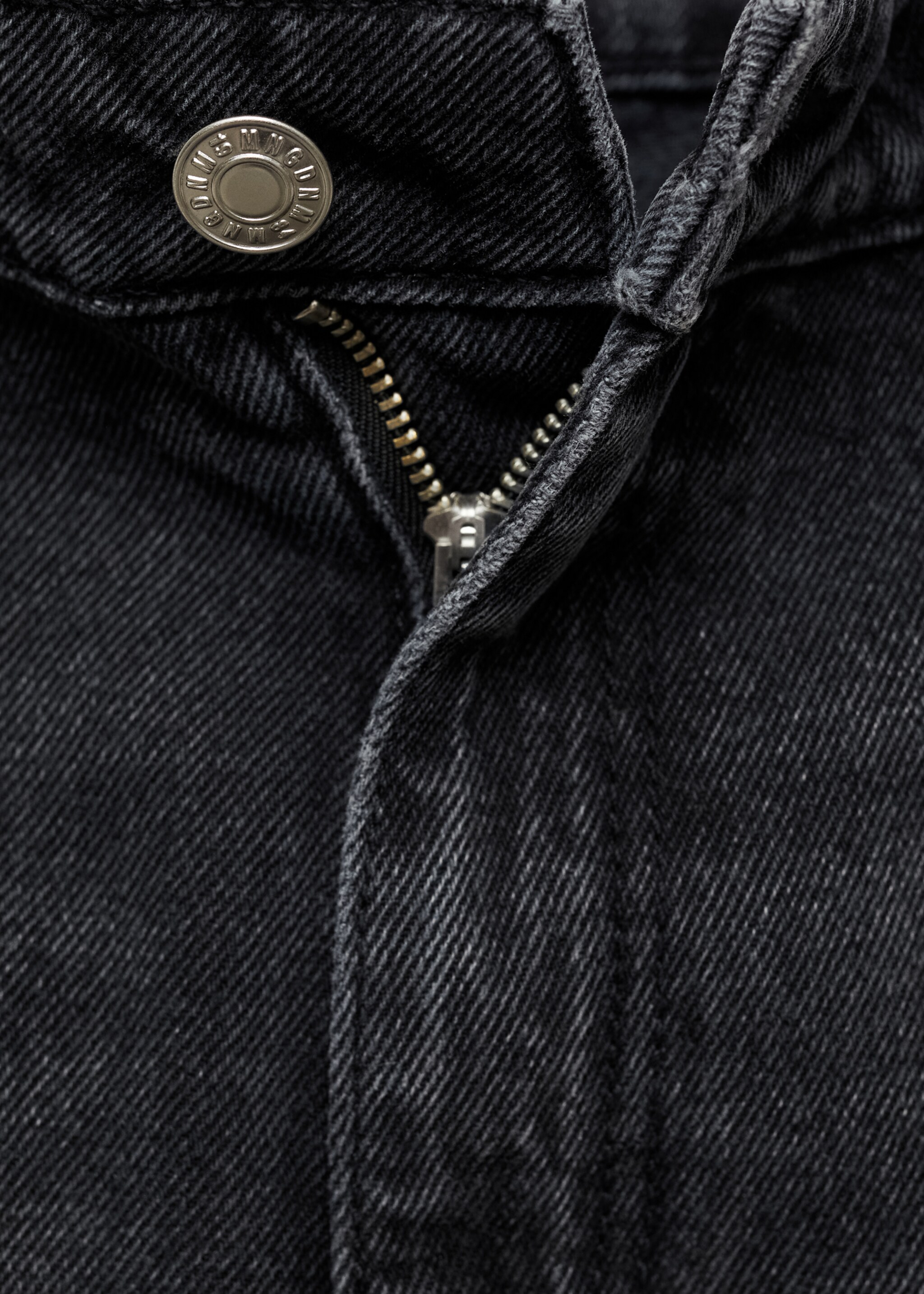 Miami medium-rise straight-fit jeans - Details of the article 8, Black denim. Ref: 87003285-00.