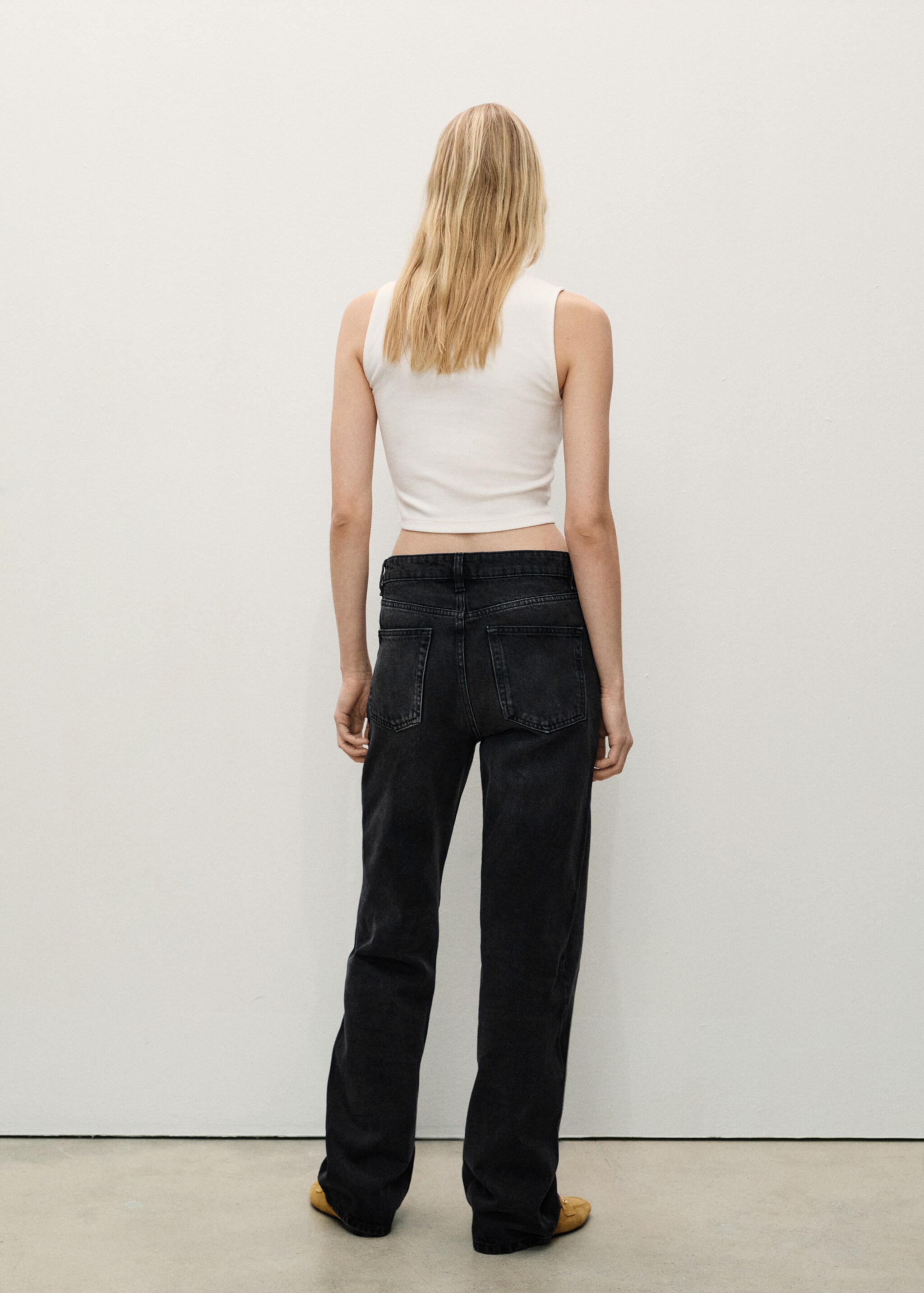 Miami medium-rise straight-fit jeans - Reverse of the article, Black denim. Ref: 87003285-00.