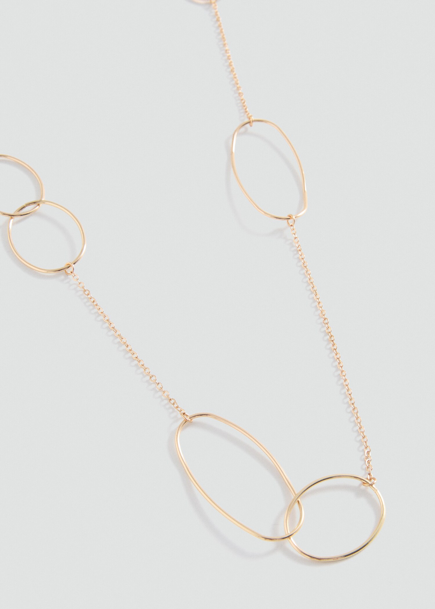 Kette mit verschiedenen Perlen - Mittlere Ansicht