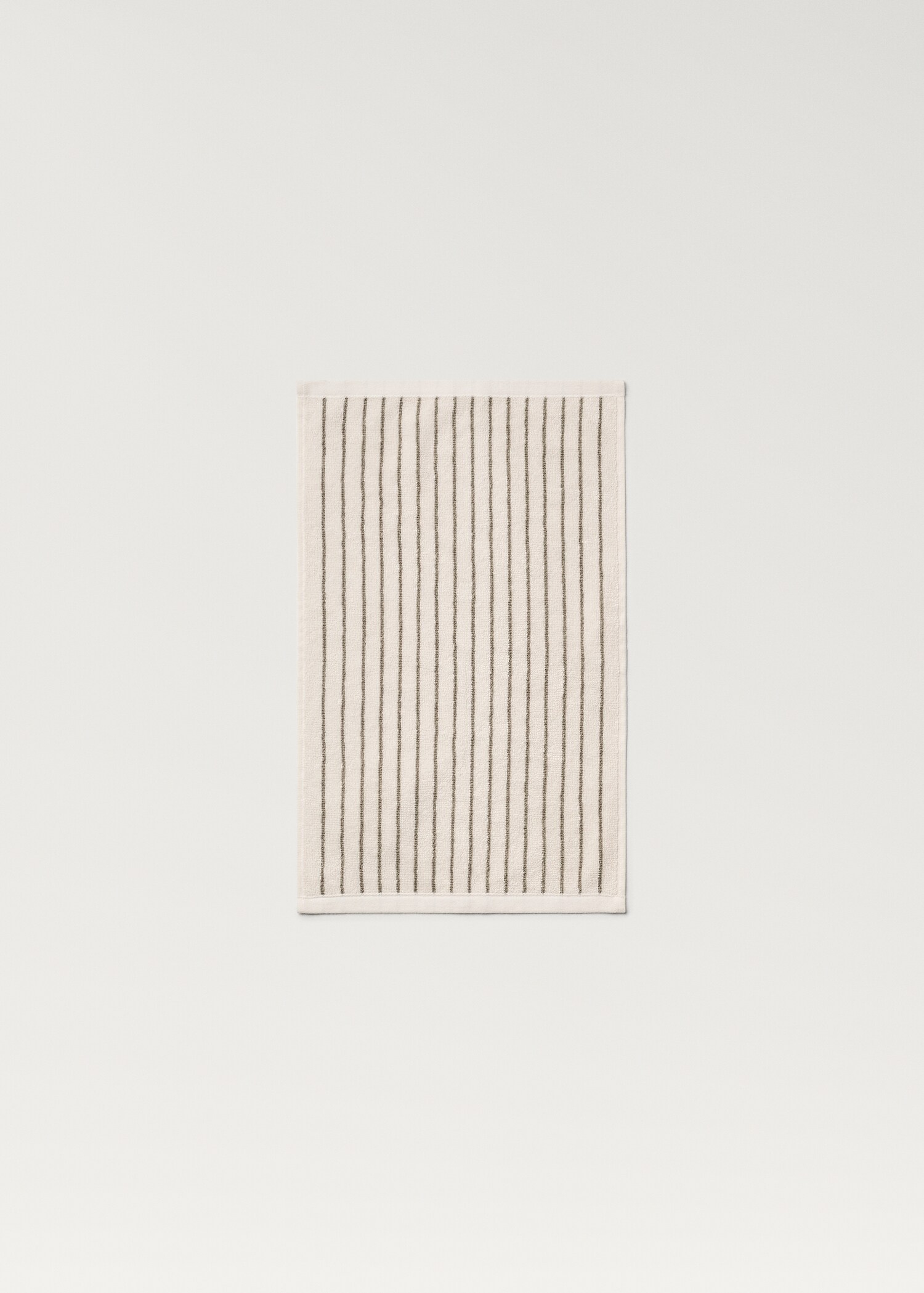 Two-tone striped guest towel - Details of the article 4