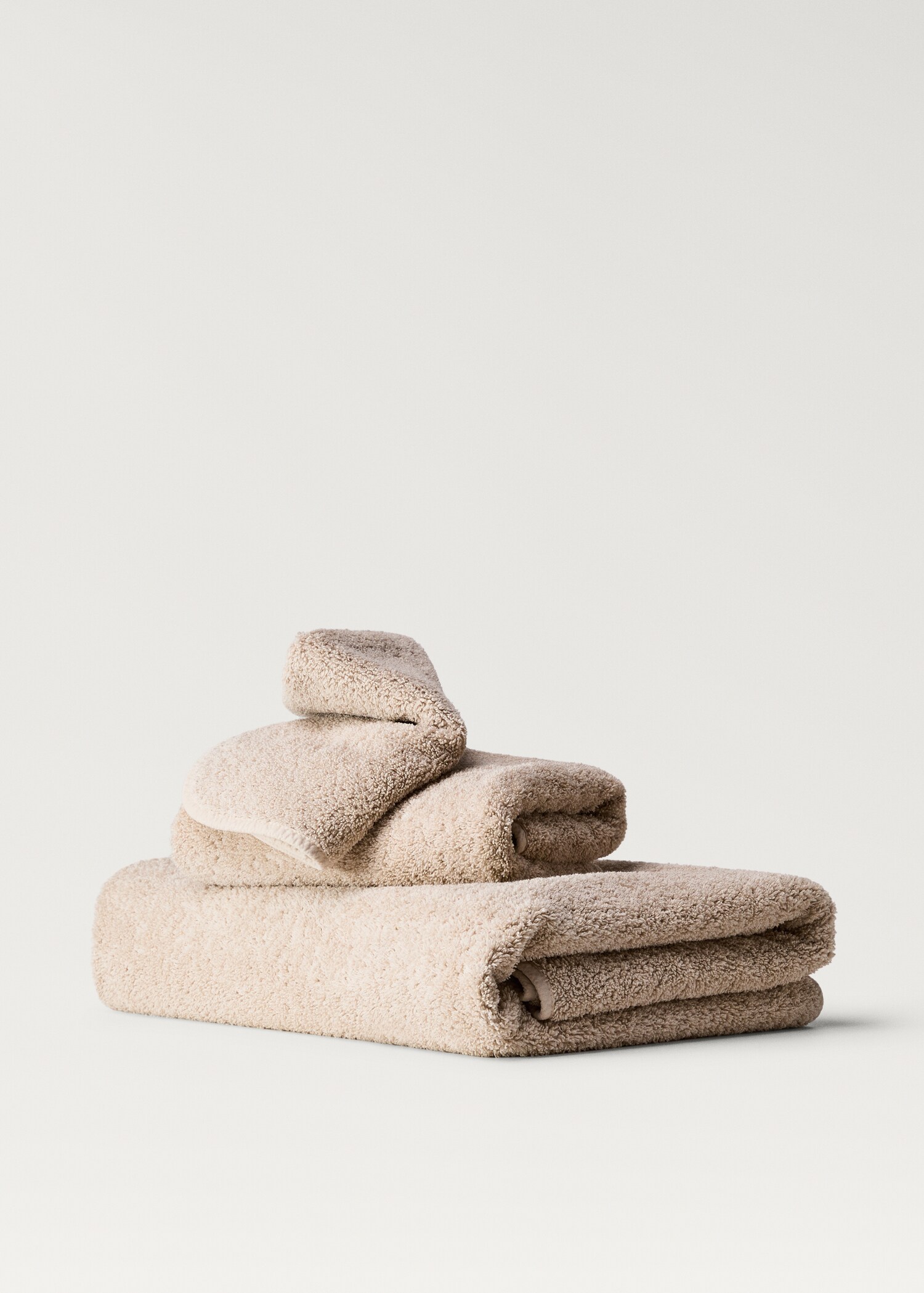 Washbasin towel with dyed piece - Article without model