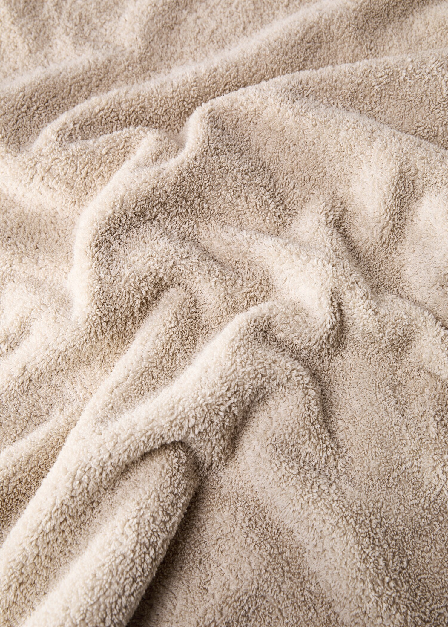 Washbasin towel with dyed piece - Details of the article 3