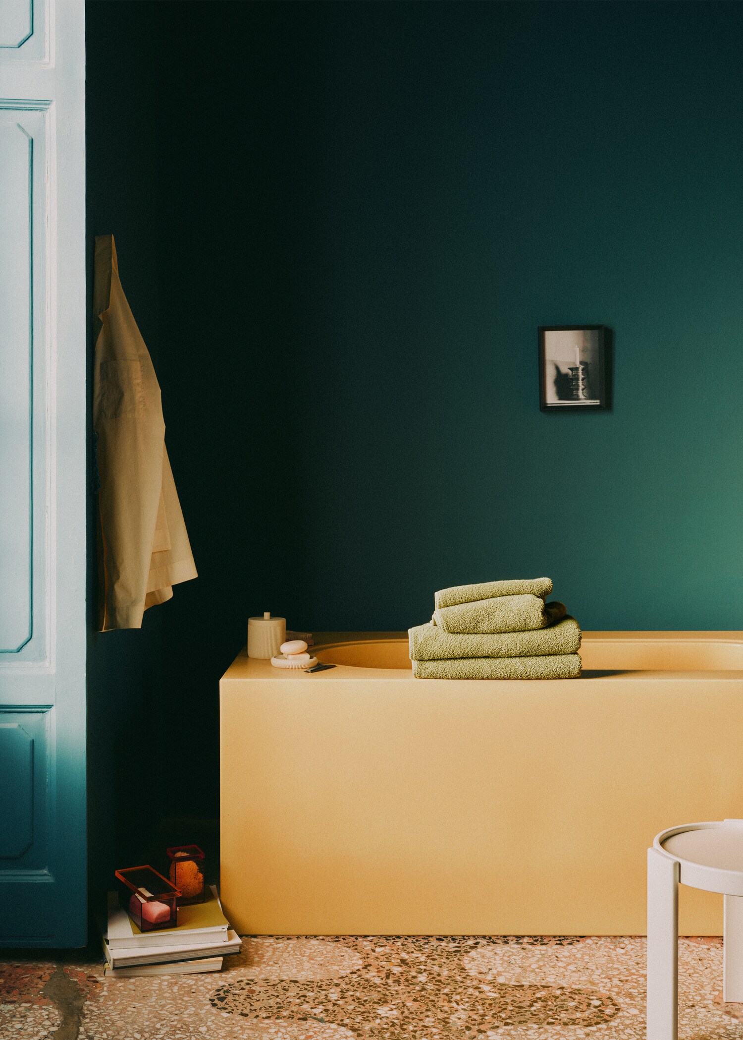 Washbasin towel with dyed piece - Details of the article 6