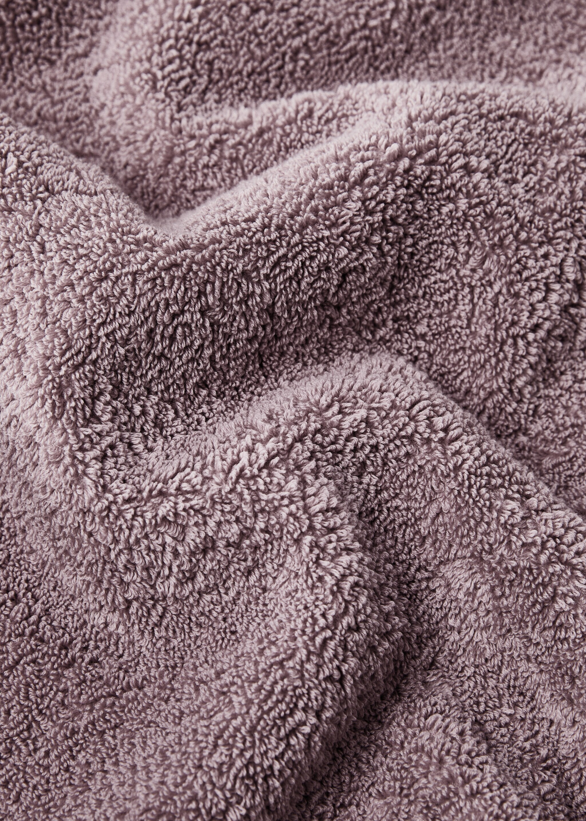 Washbasin towel with dyed piece - Details of the article 3, Plum. Ref: 87003331-00.