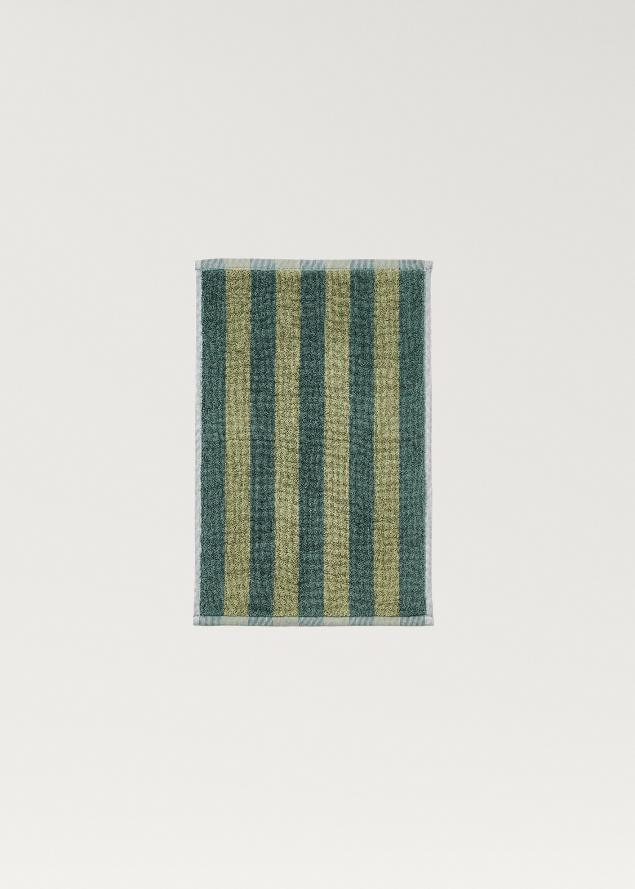 Two-tone striped towel - Details of the article 3, Green. Ref: 87003339-00.